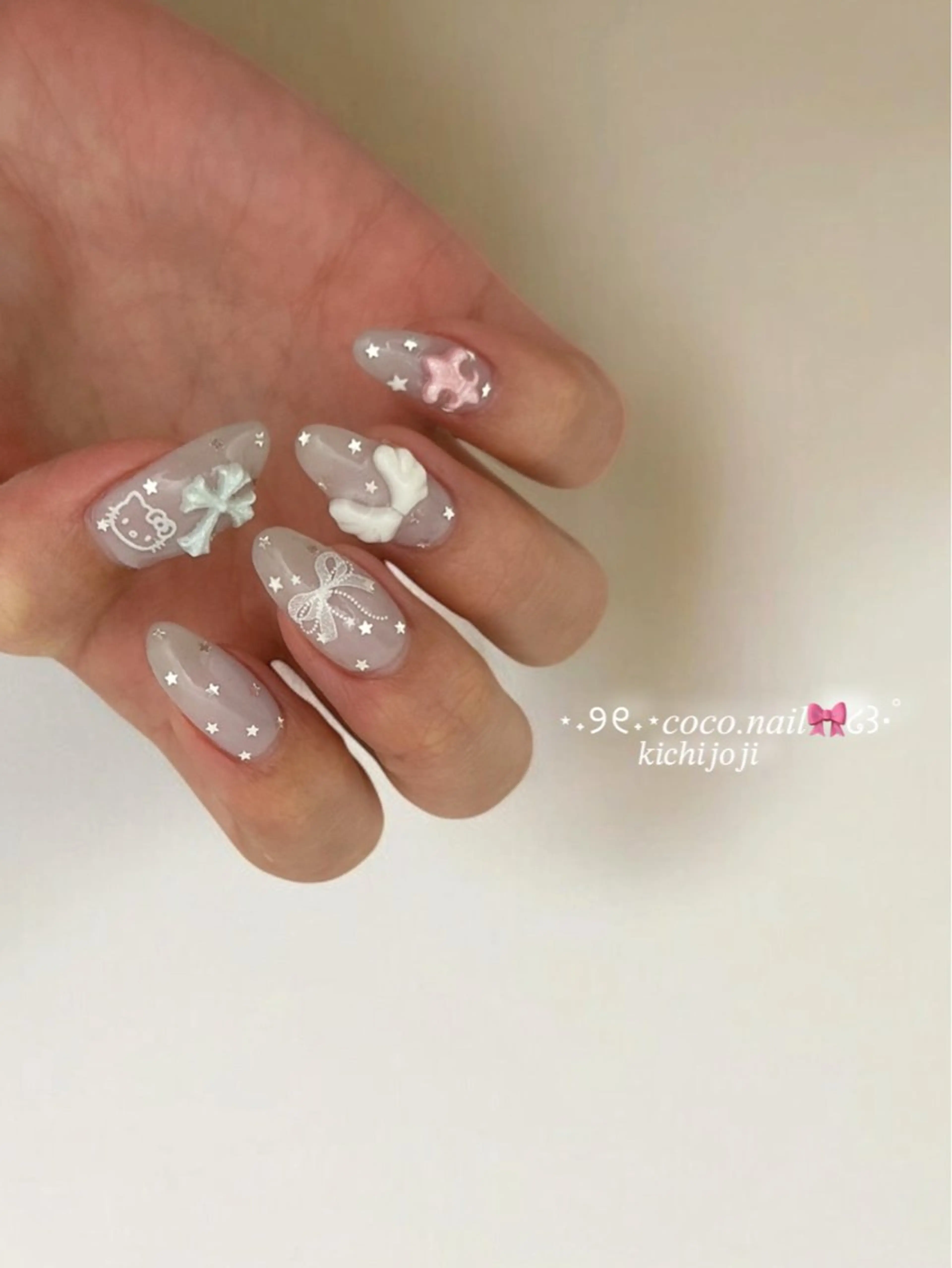 ネイル ハンドネイル フットネイル lili.nail y2k/長さ出しのネイルデザイン