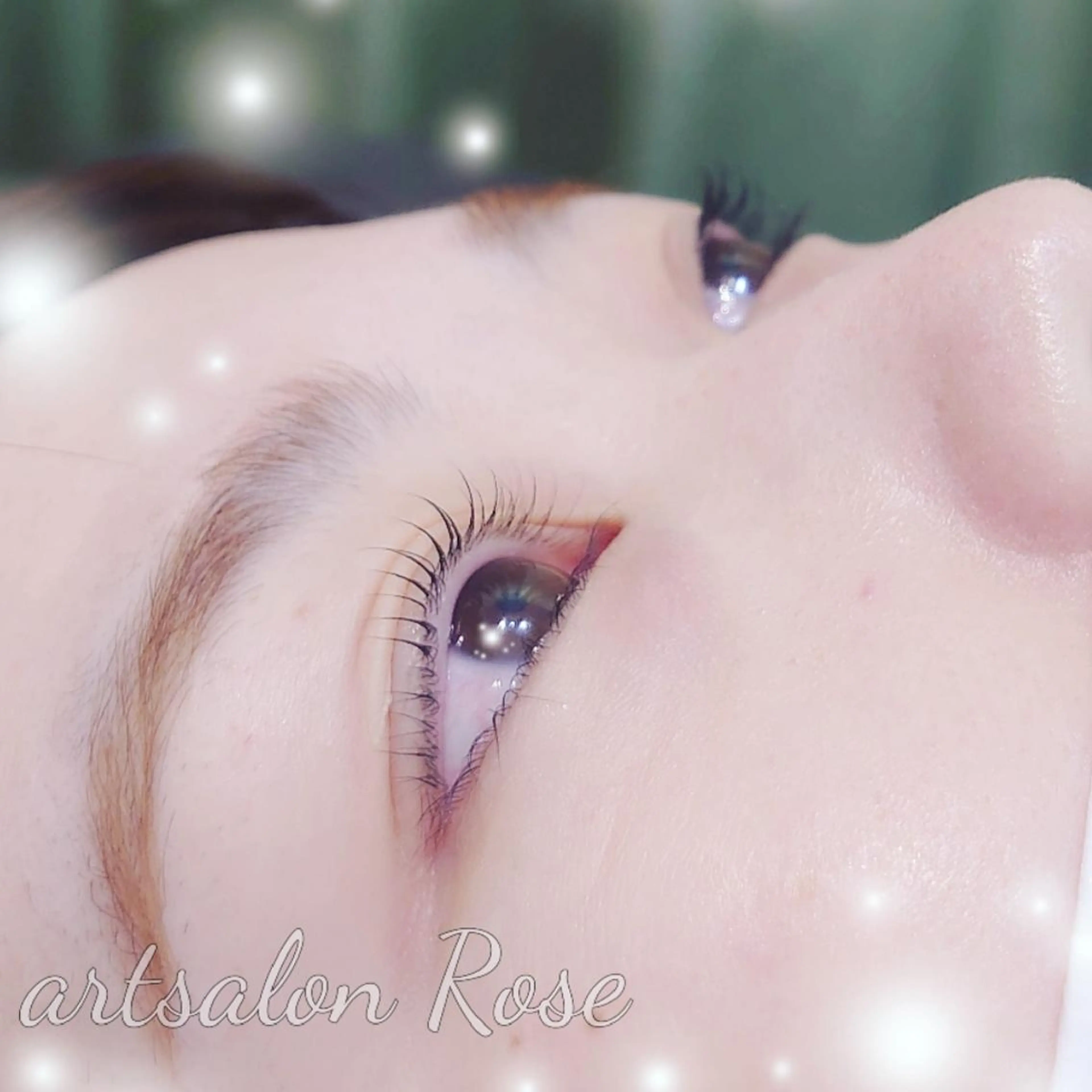 マツエク・マツパ パリジェンヌラッシュリフト マツパ アートサロン ロゼ　AIのマツエク・マツパデザイン