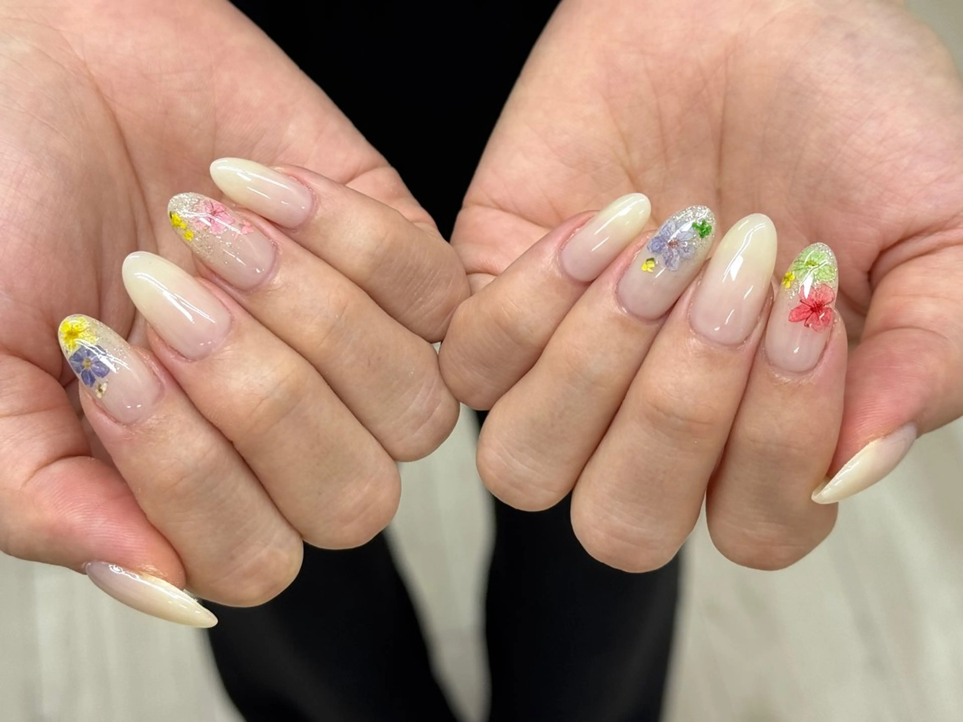 ネイル Ocean nail パラジェル 取扱い店のネイルデザイン