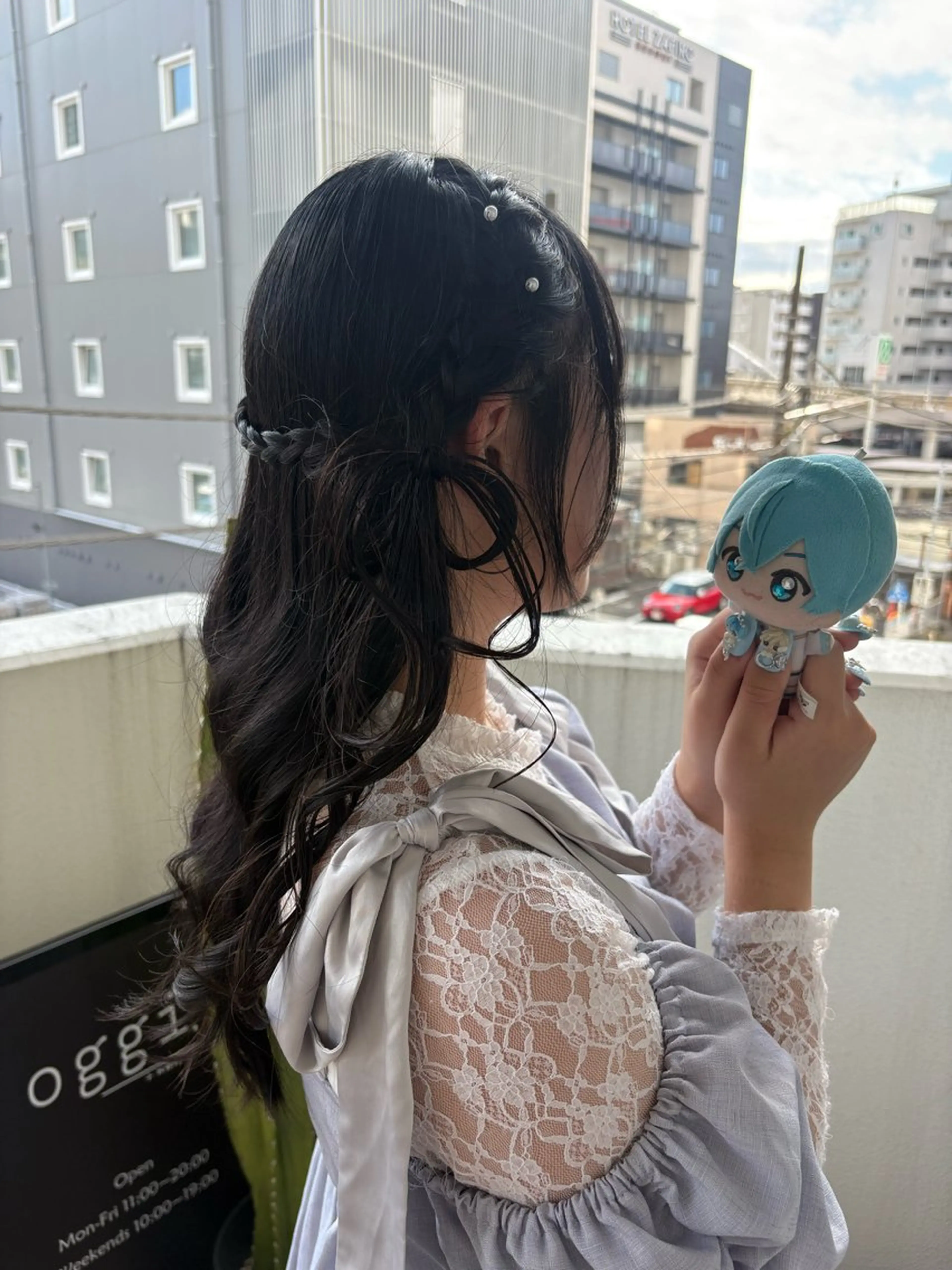 セミロング 向山 月雫のヘアスタイル