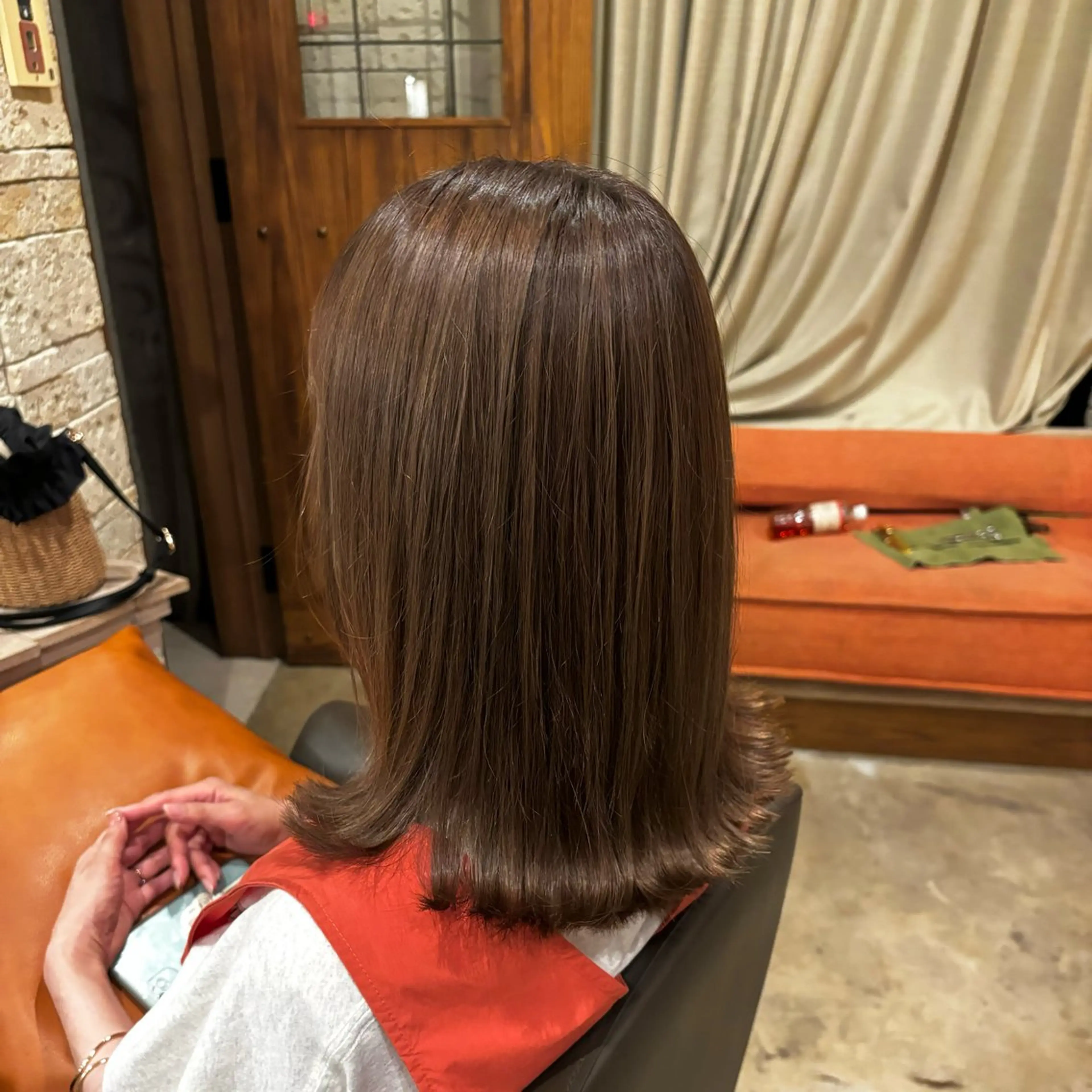 セミロング 透明感カラー/ レイヤー/箕浦 稜真のヘアスタイル