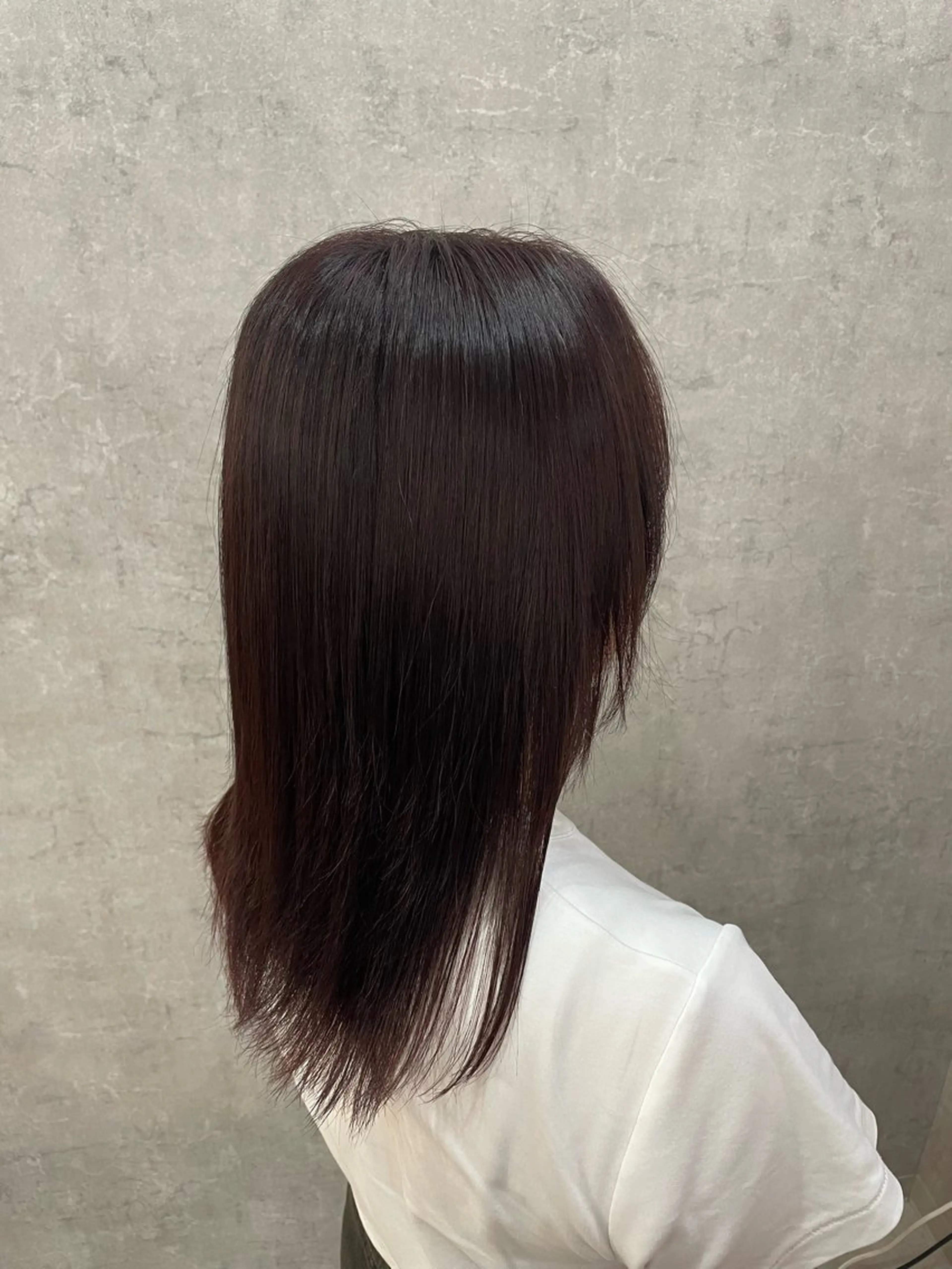 ミディアム 松下 美織のヘアスタイル