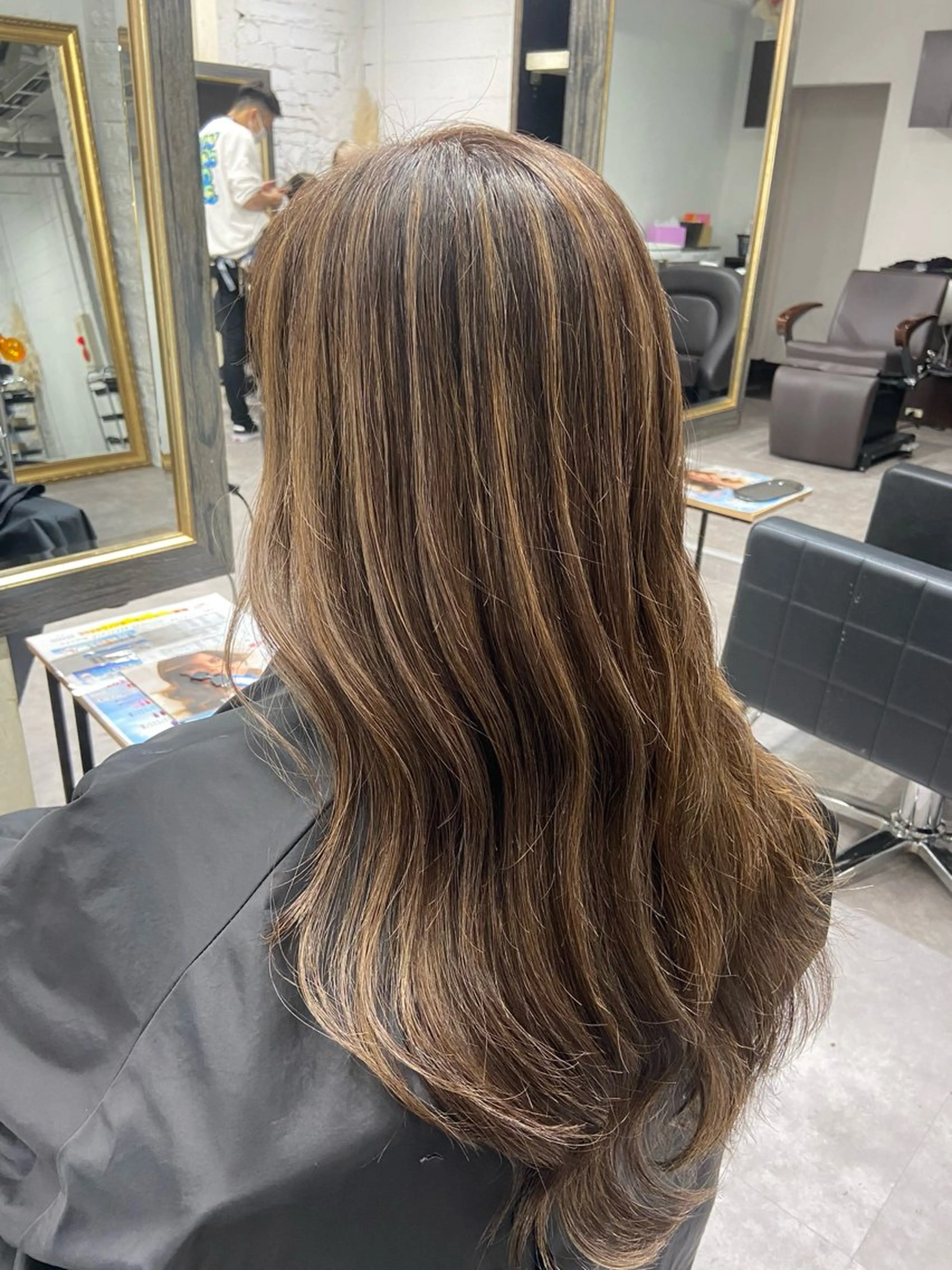 ロング カラー ハイトーン/ダブル カラー/akihoのヘアスタイル