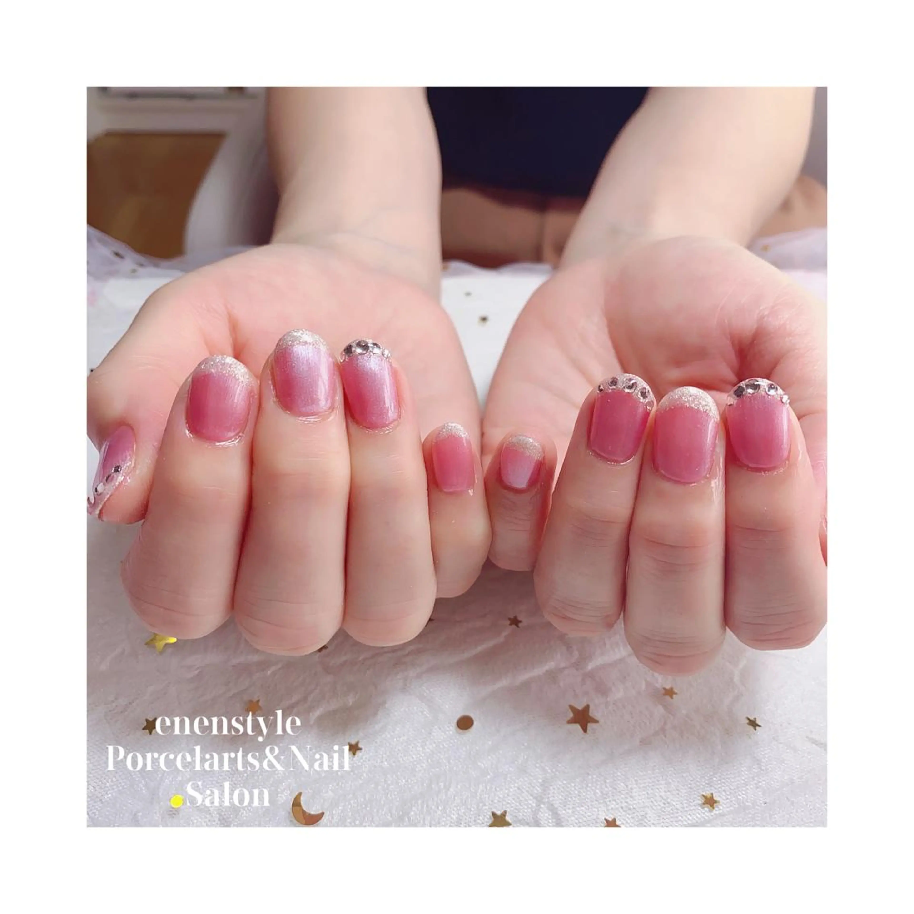 ミディアム ネイル ジェルネイル ニュアンスネイル オフィスネイル ワンカラーネイル パラジェル ハンドネイル 👑enen style👑のネイルデザイン