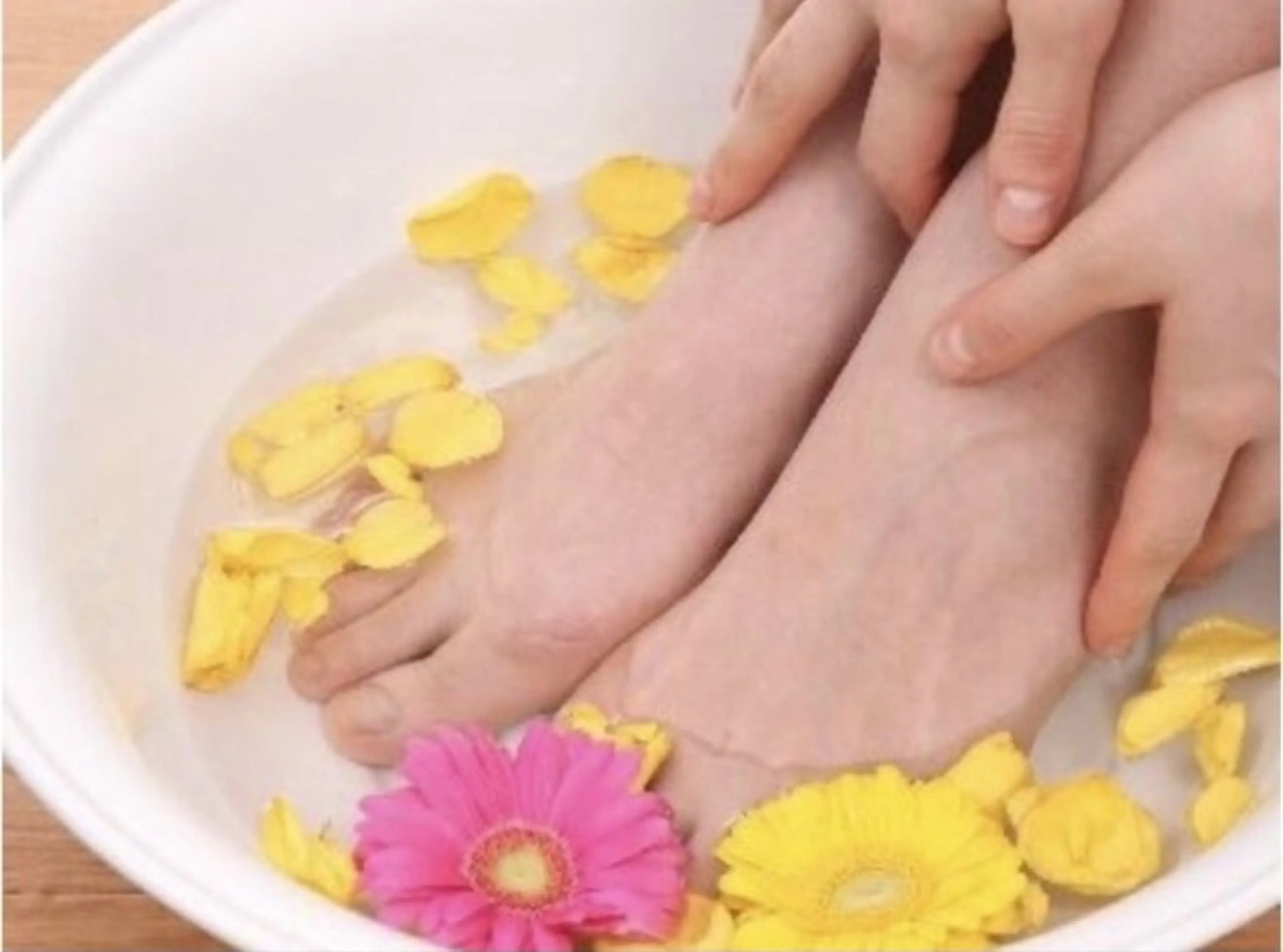 ネイル フットネイル LUCULIA 渡邉のネイルデザイン