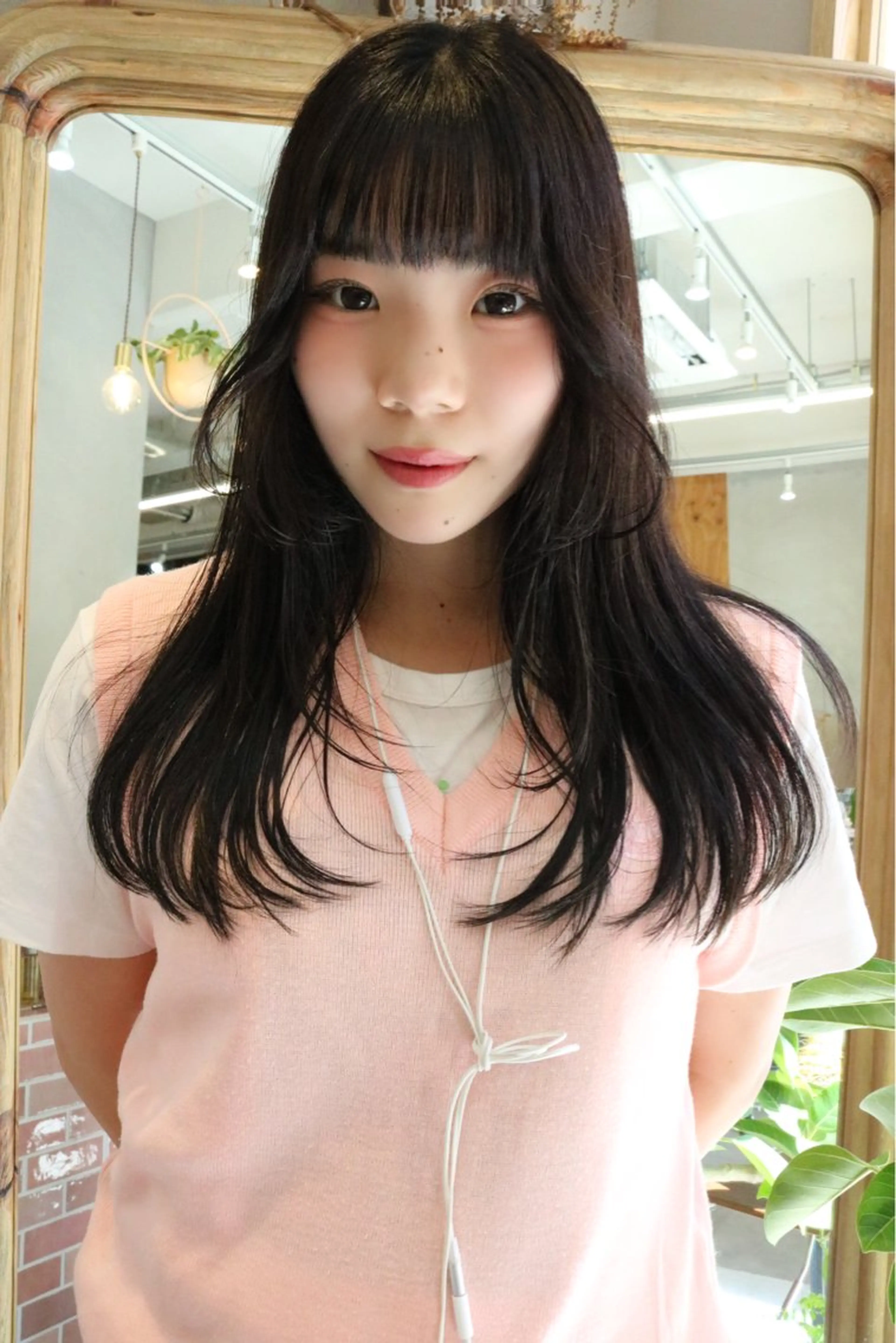 ミディアム カラー 松村 澪里のヘアスタイル