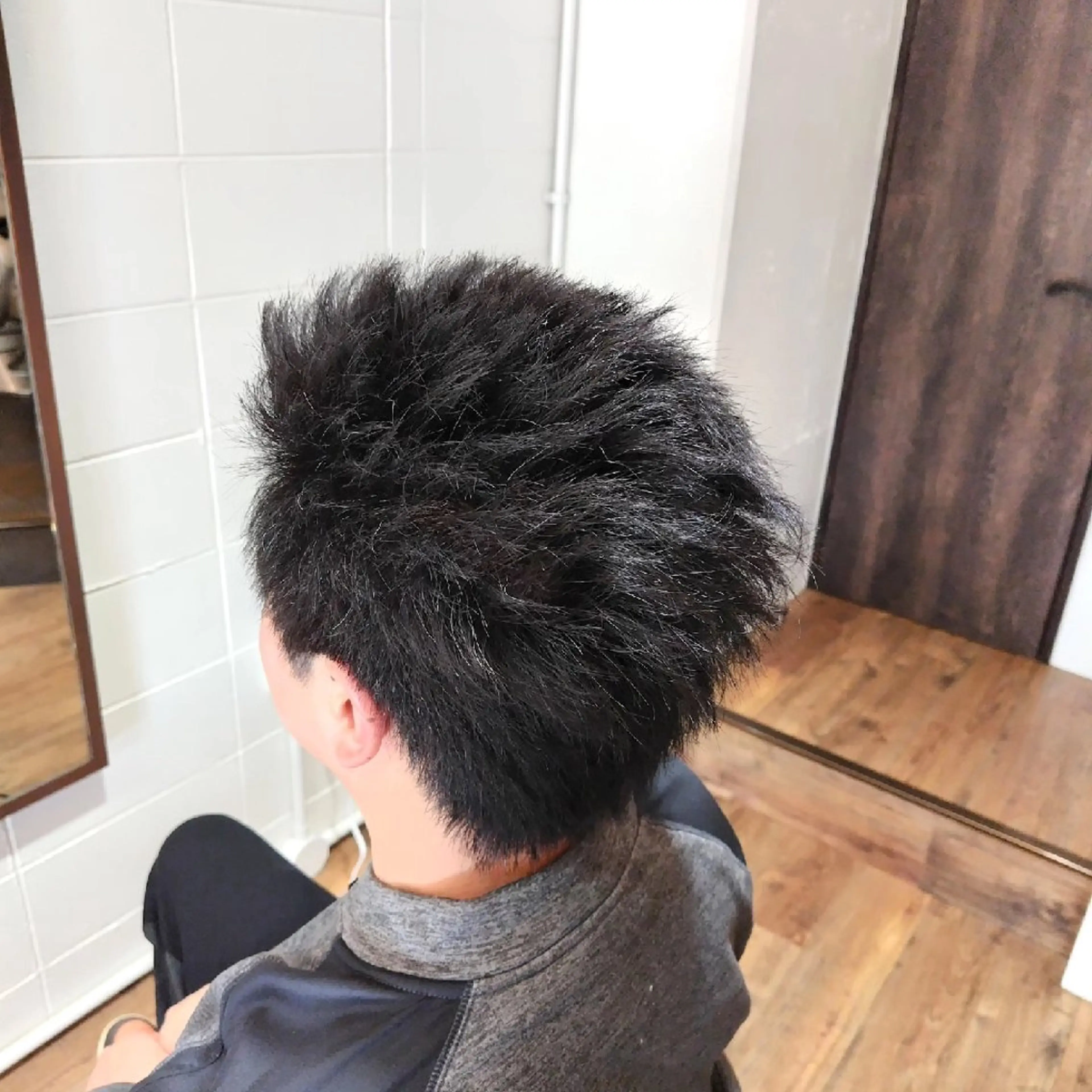 ショート reilhair反保 裕伸のヘアスタイル