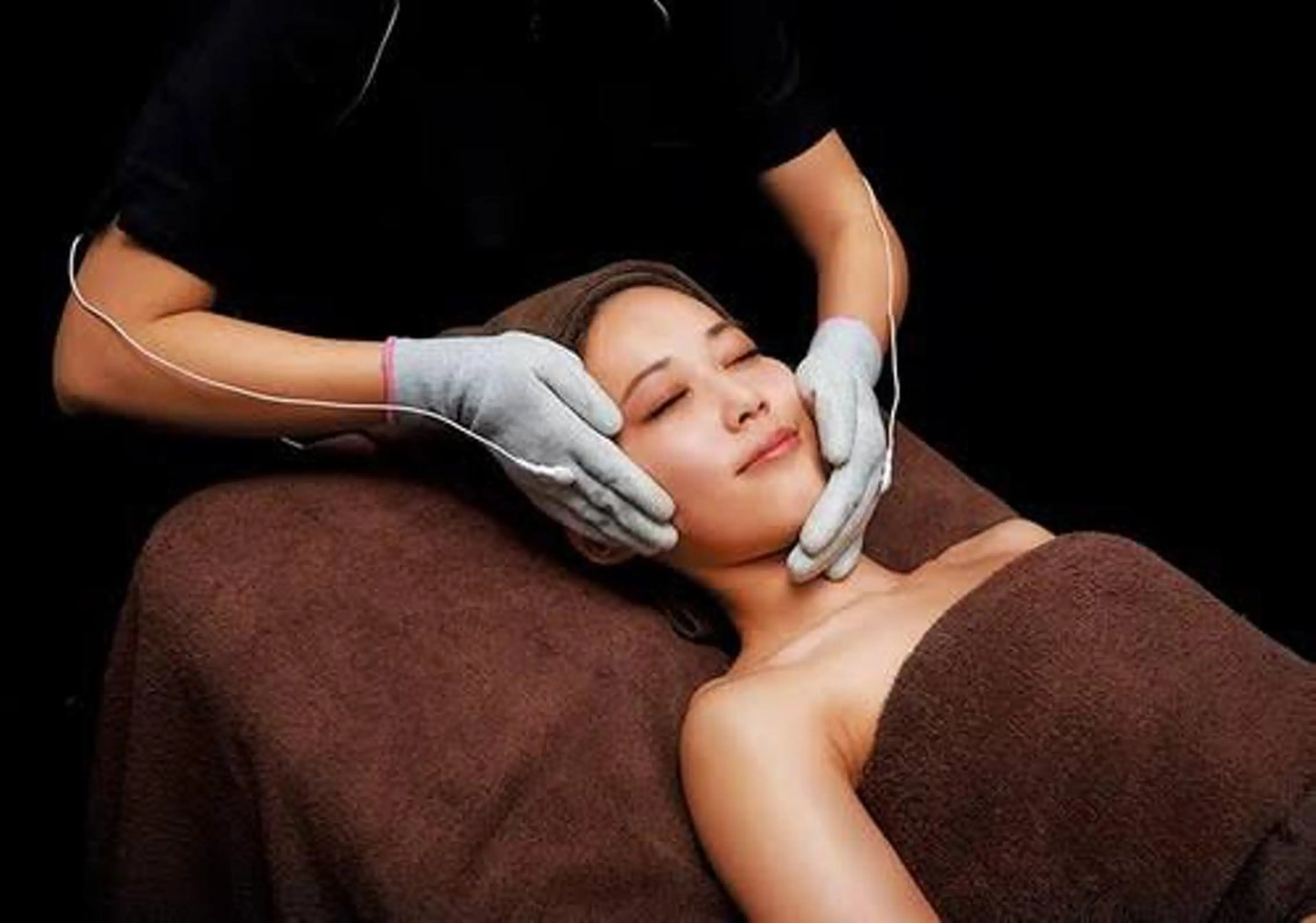 小顔orバスト×首肩ケアコース🌟【筋膜リリース】の写真