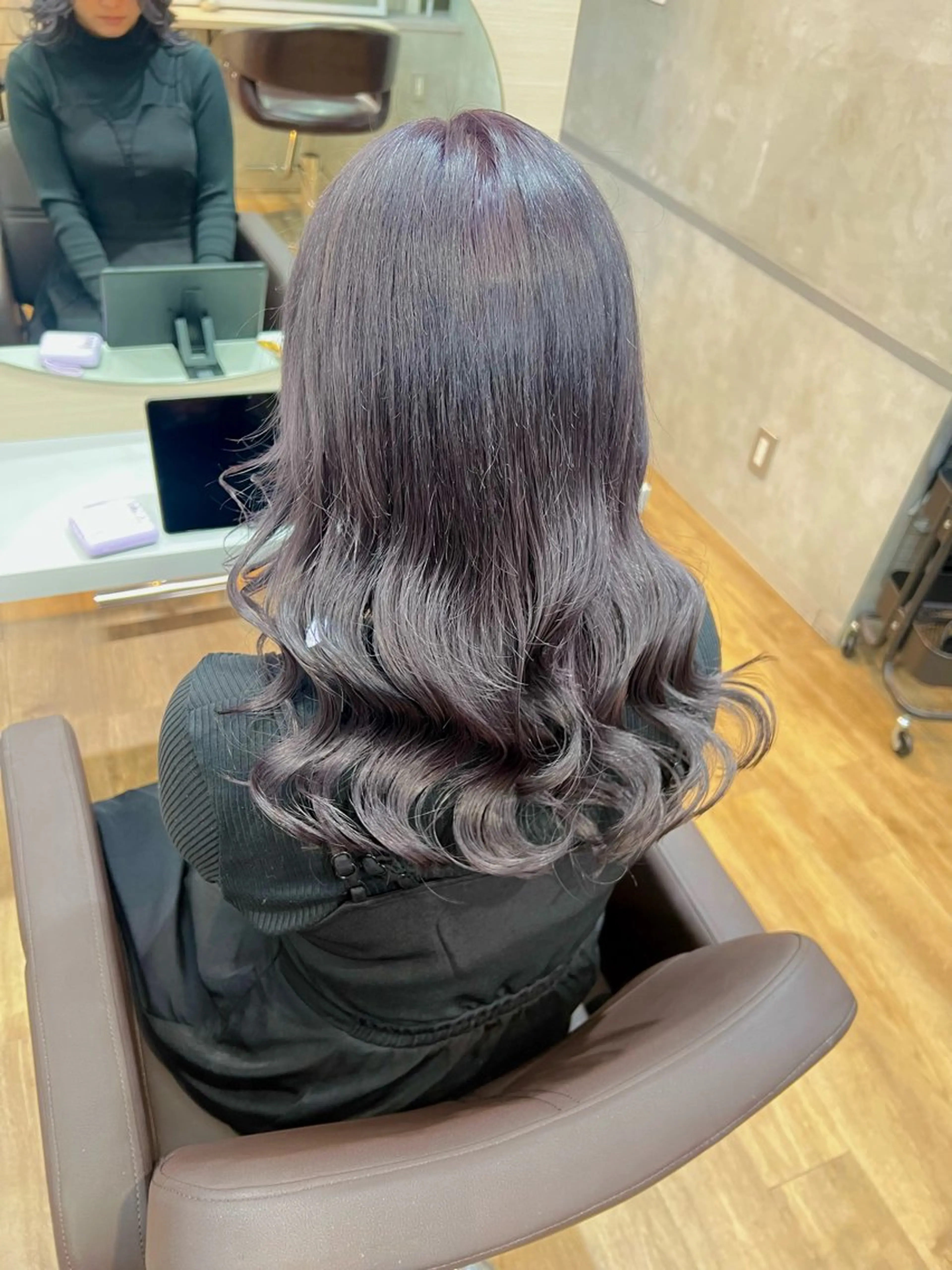 ミディアム カラー ヘアカラー トリートメント AIRI/難波/ ハイトーン/髪質改善のヘアスタイル