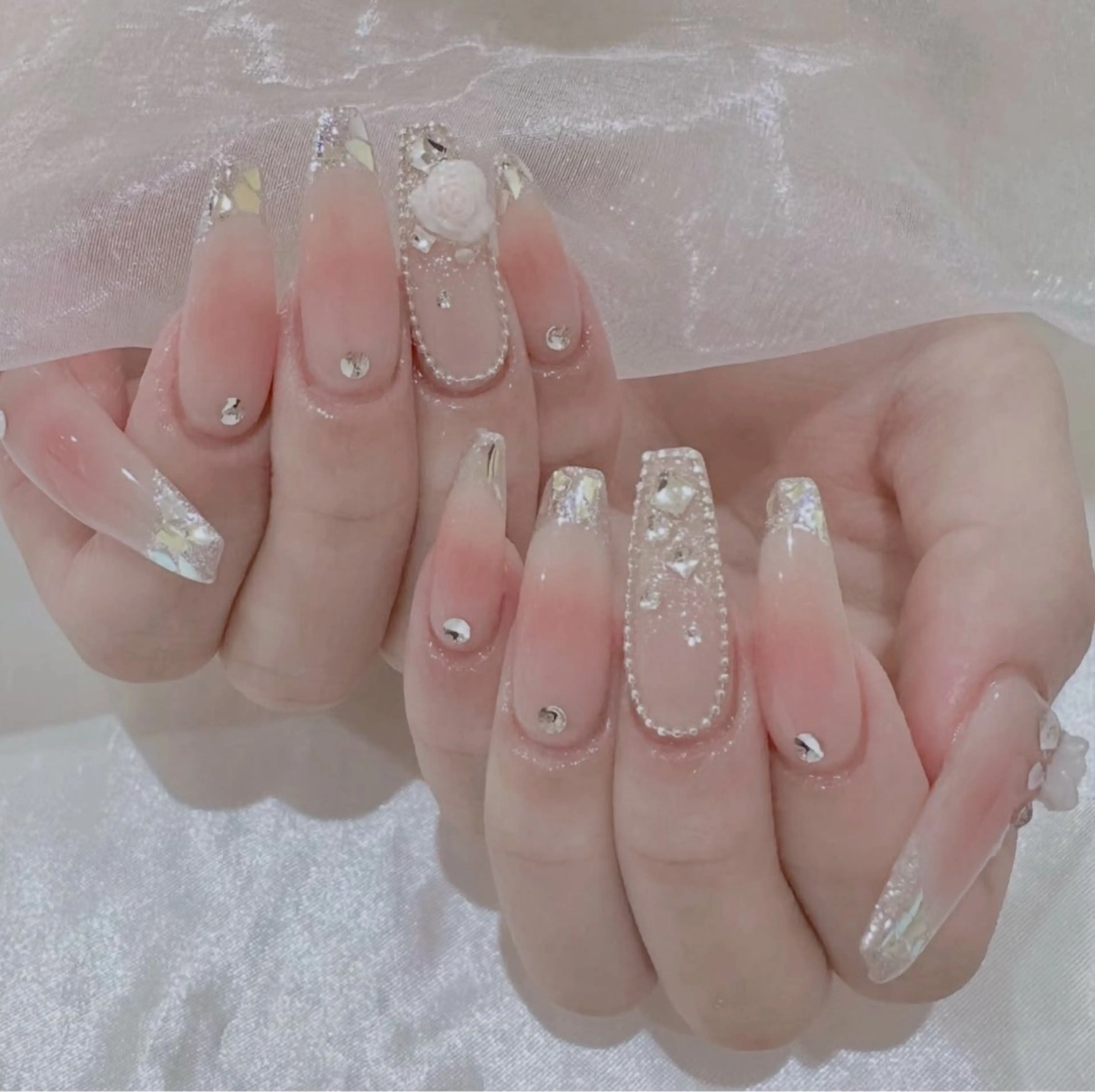 ネイル Mi nailsのネイルデザイン
