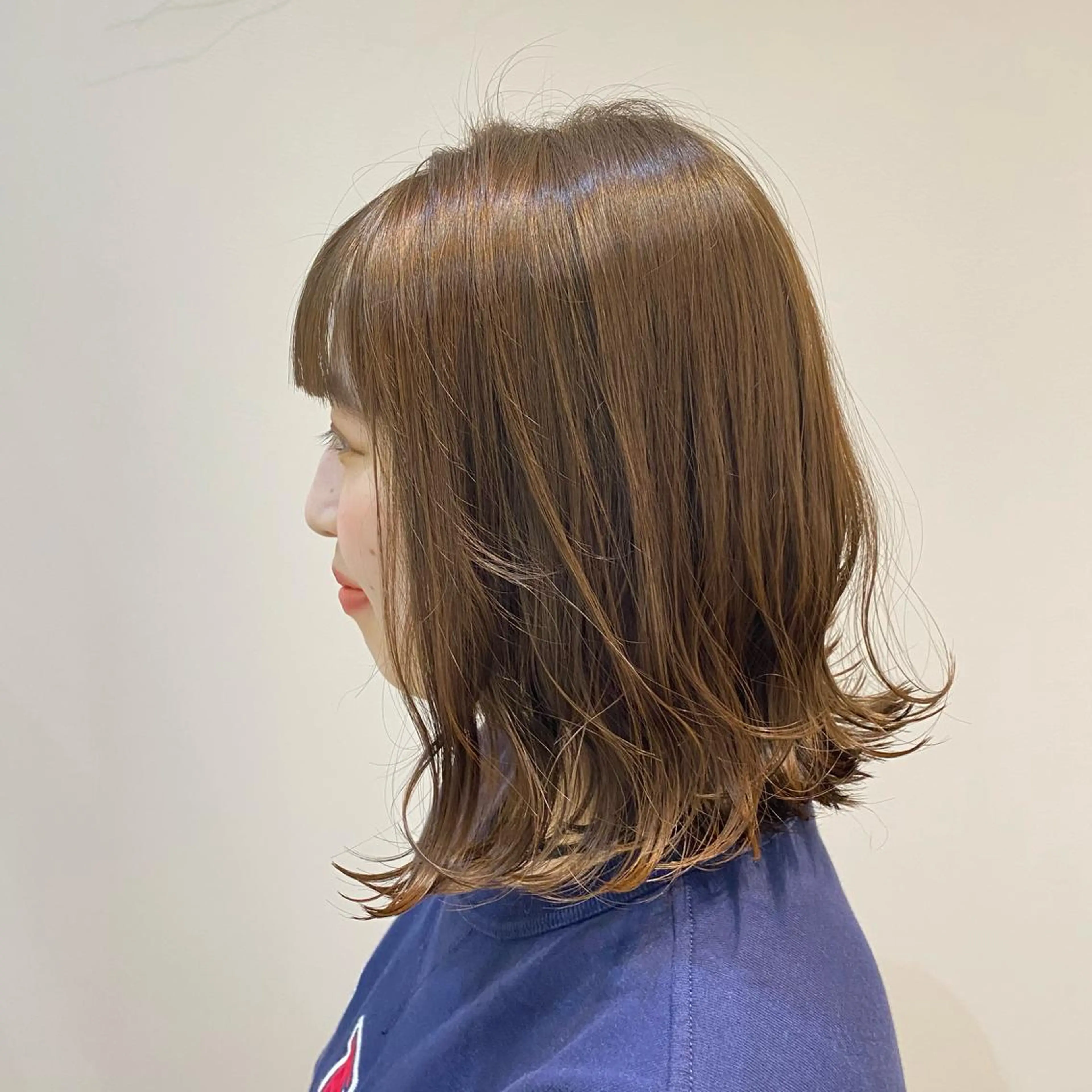 ミディアム カラー ベージュカラー カット ヘアカラー トリートメント 髪質改善／艶カラー 🫧harunaのヘアスタイル