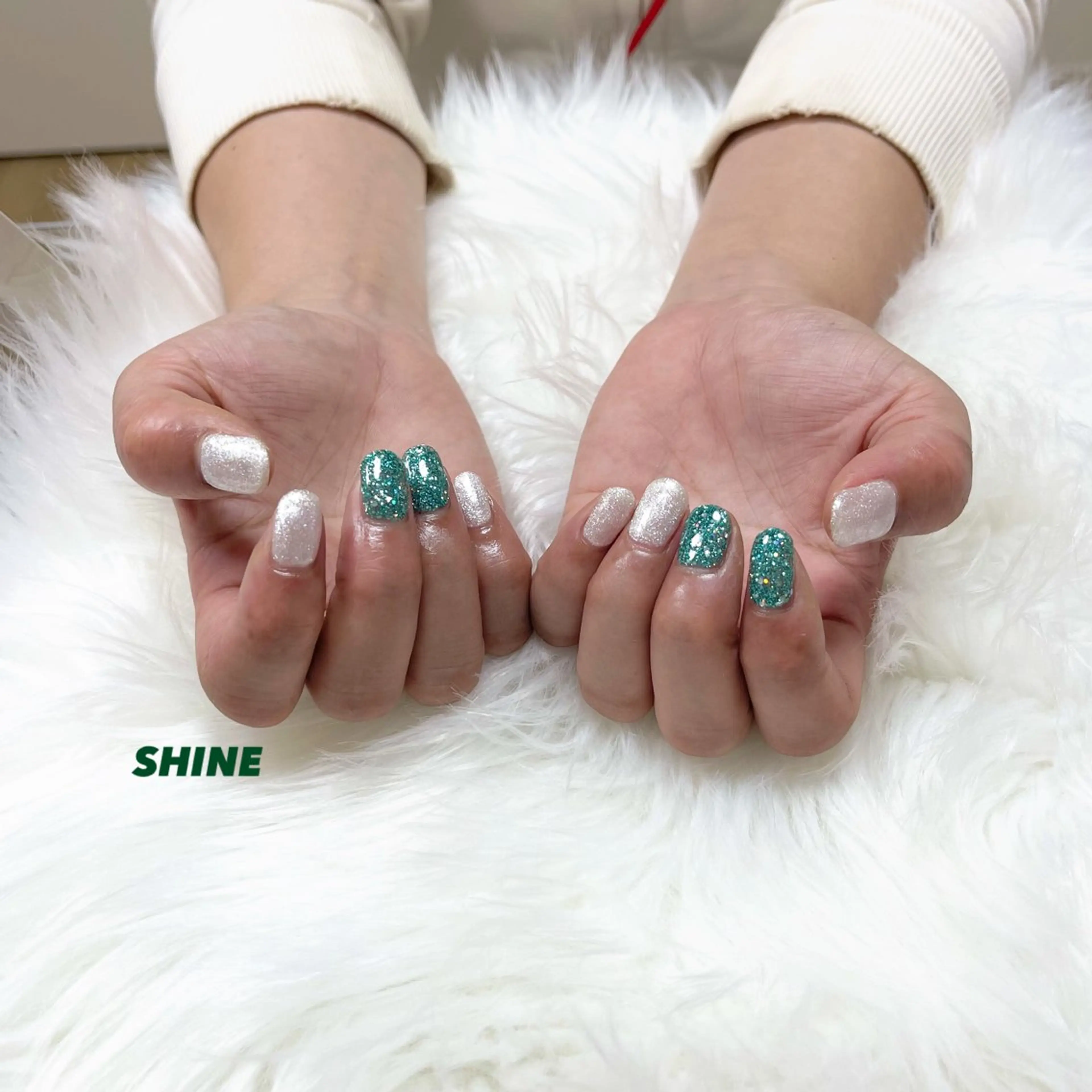 ネイル ワンカラーネイル 冬ネイル クリスマス SHINE nail salonのネイルデザイン
