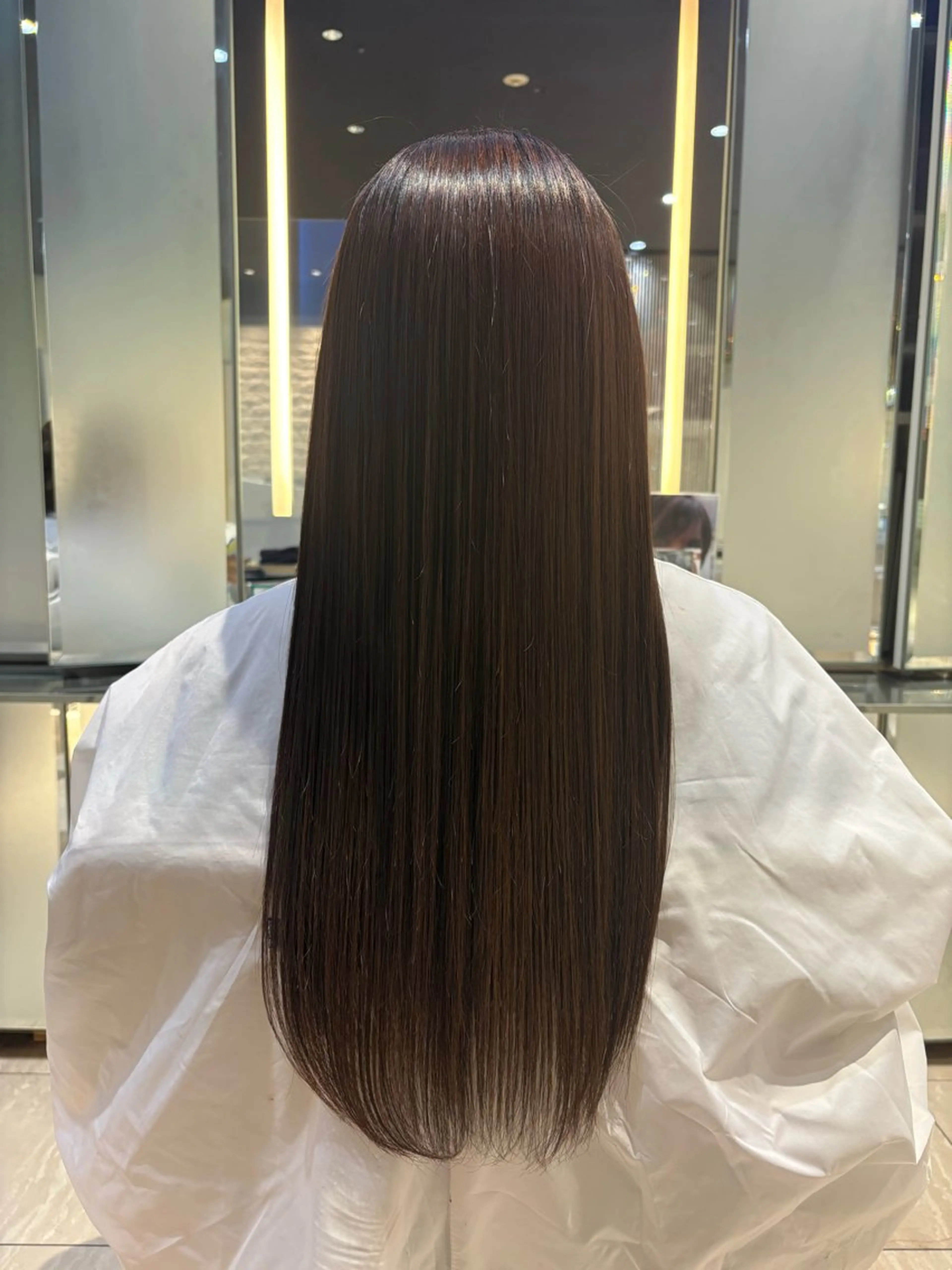 ロング トリートメント Koharu 髪質改善カラーのヘアスタイル
