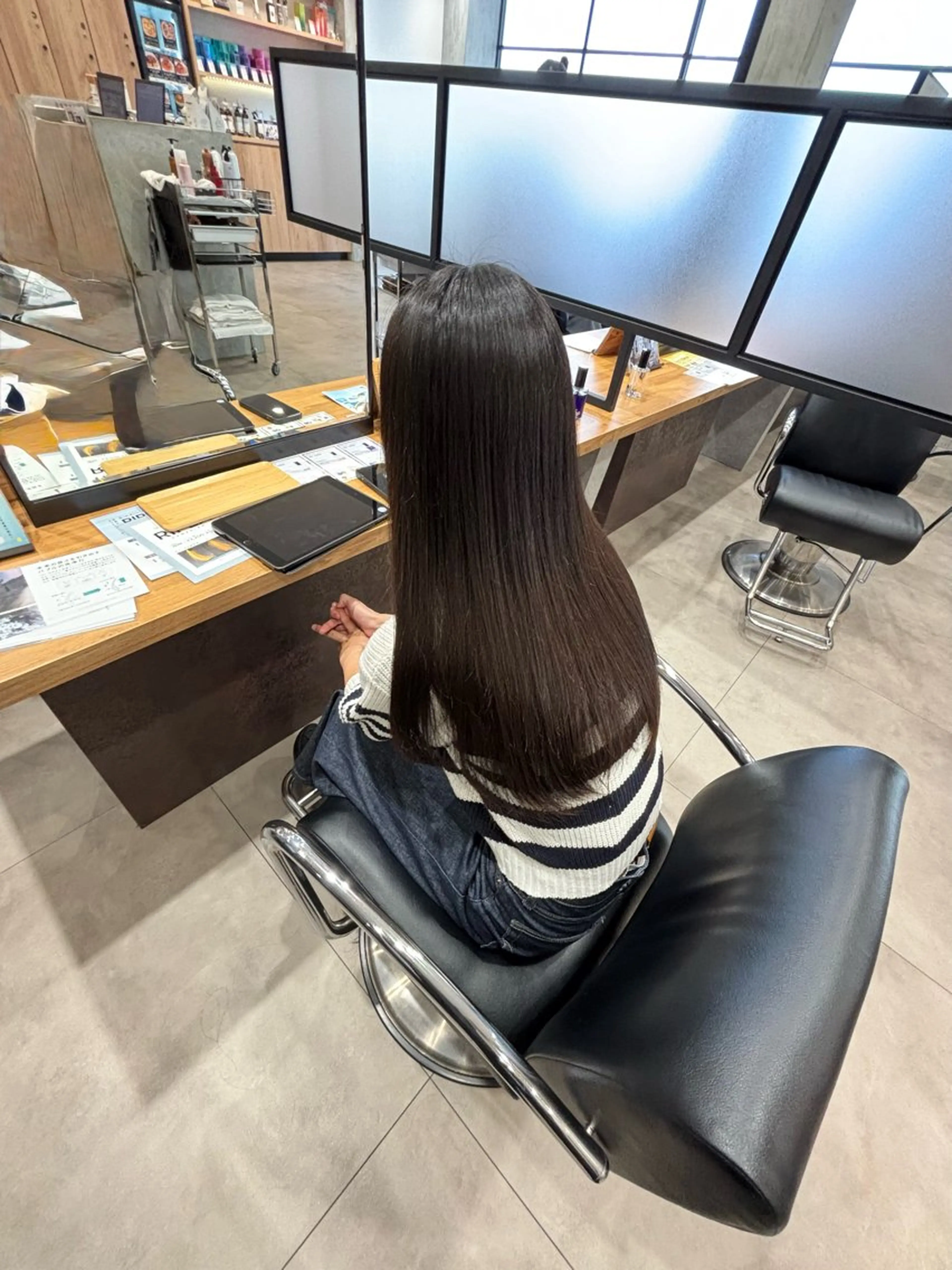 ロング カット 縮毛矯正 馬場 一輝のヘアスタイル