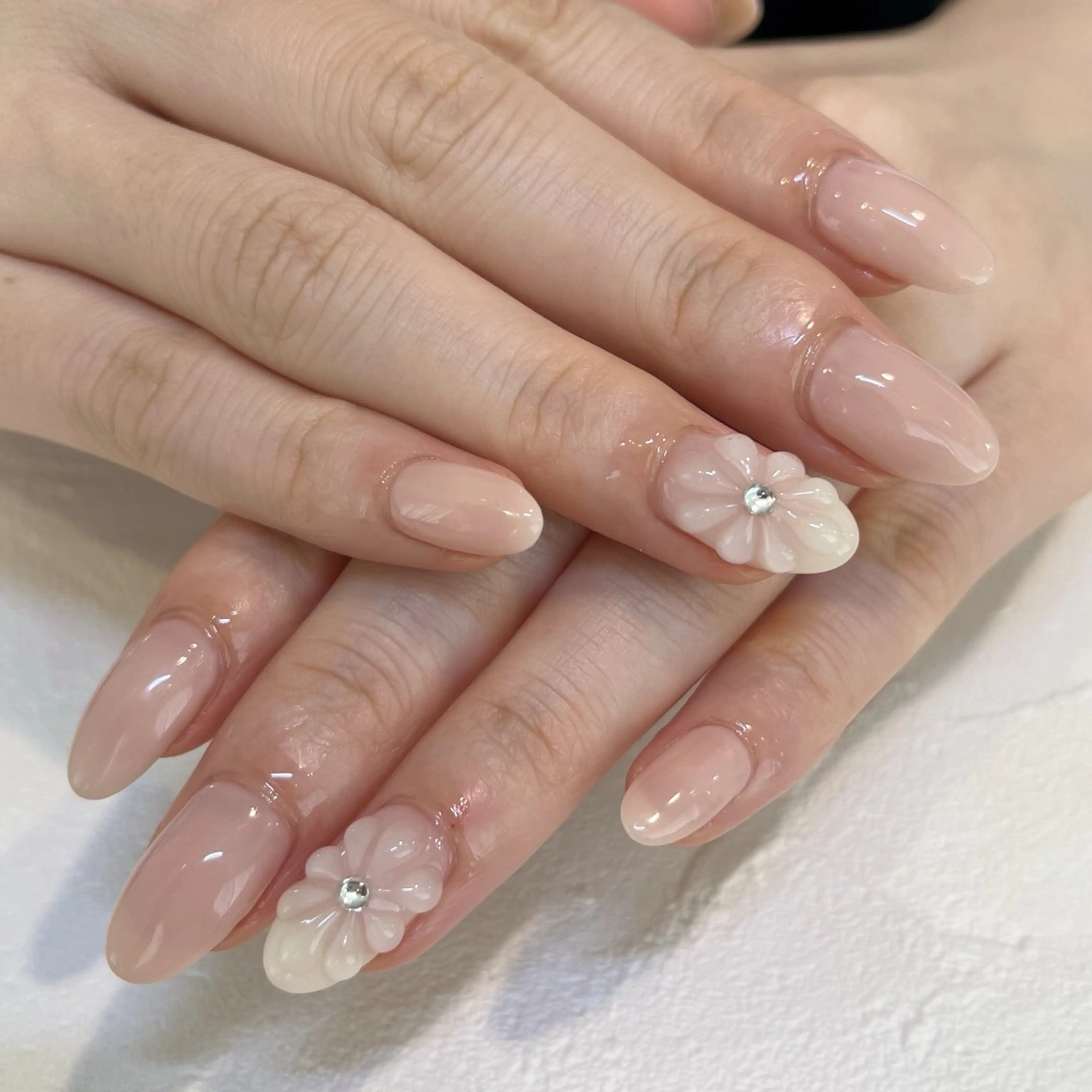 ネイル ハンドネイル 鈴木 里奈のネイルデザイン