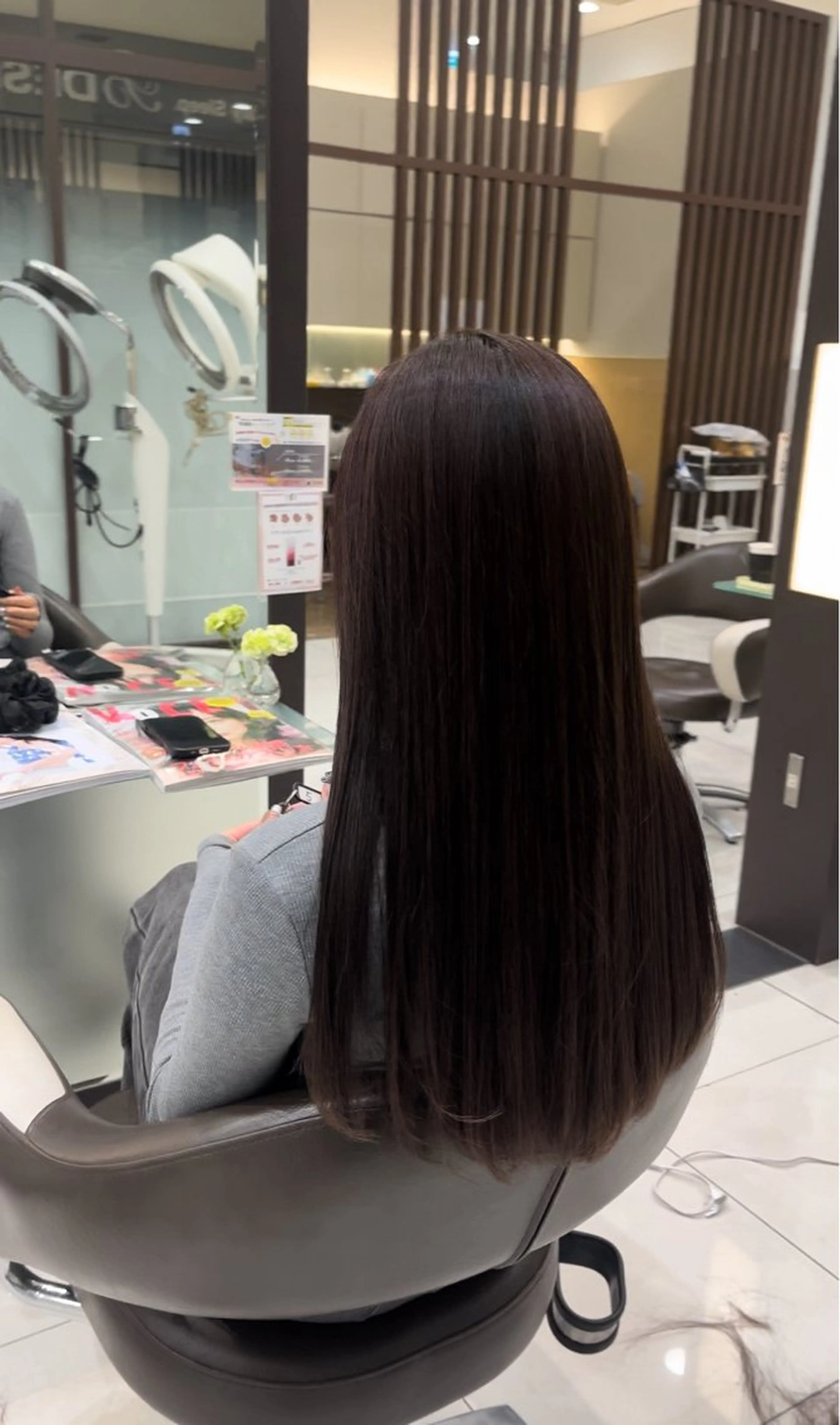 美容学生限定　トーンダウンカラー&トリートメントの写真