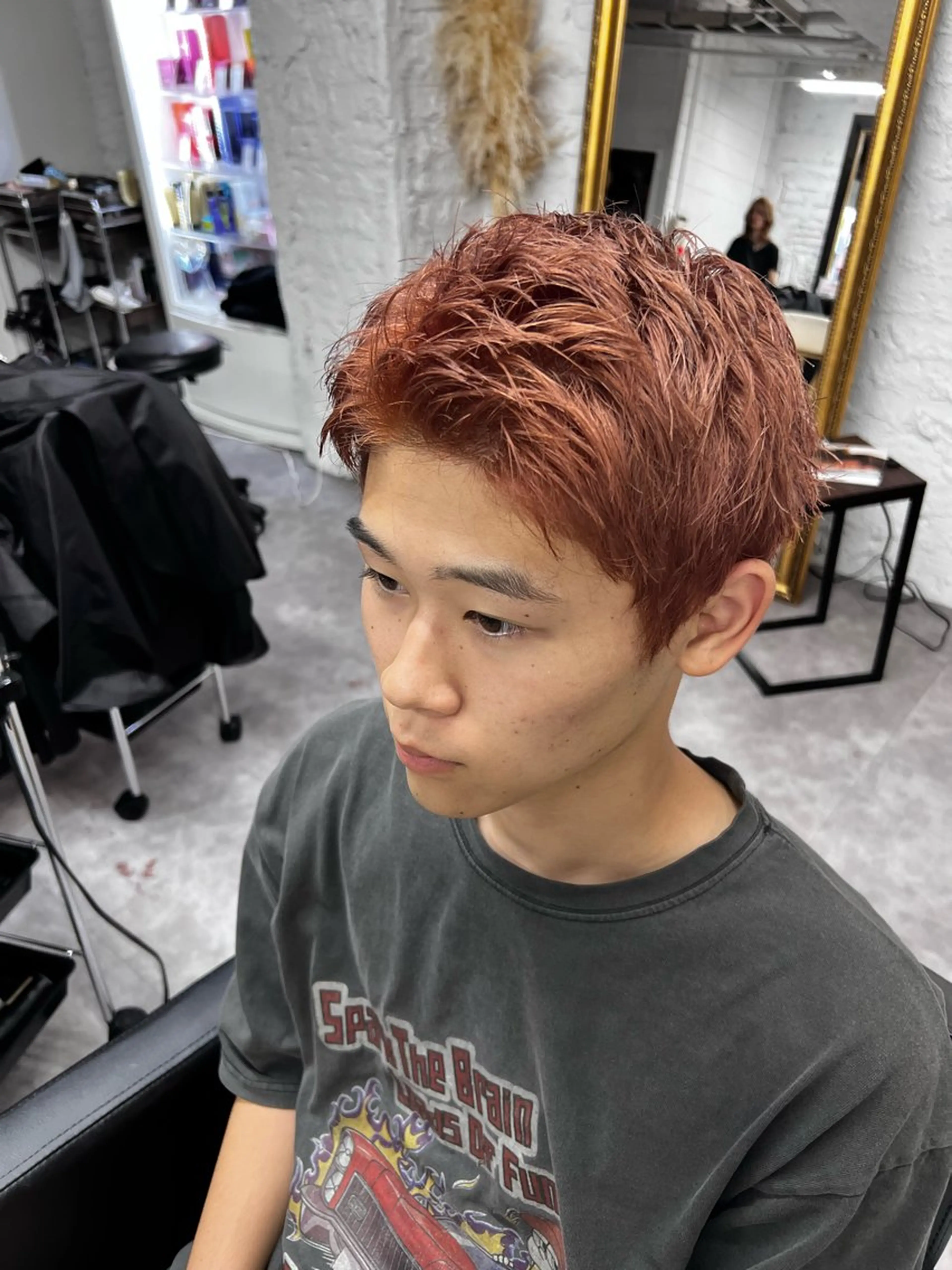 カラー メンズ 笹江 瑞穂のヘアスタイル