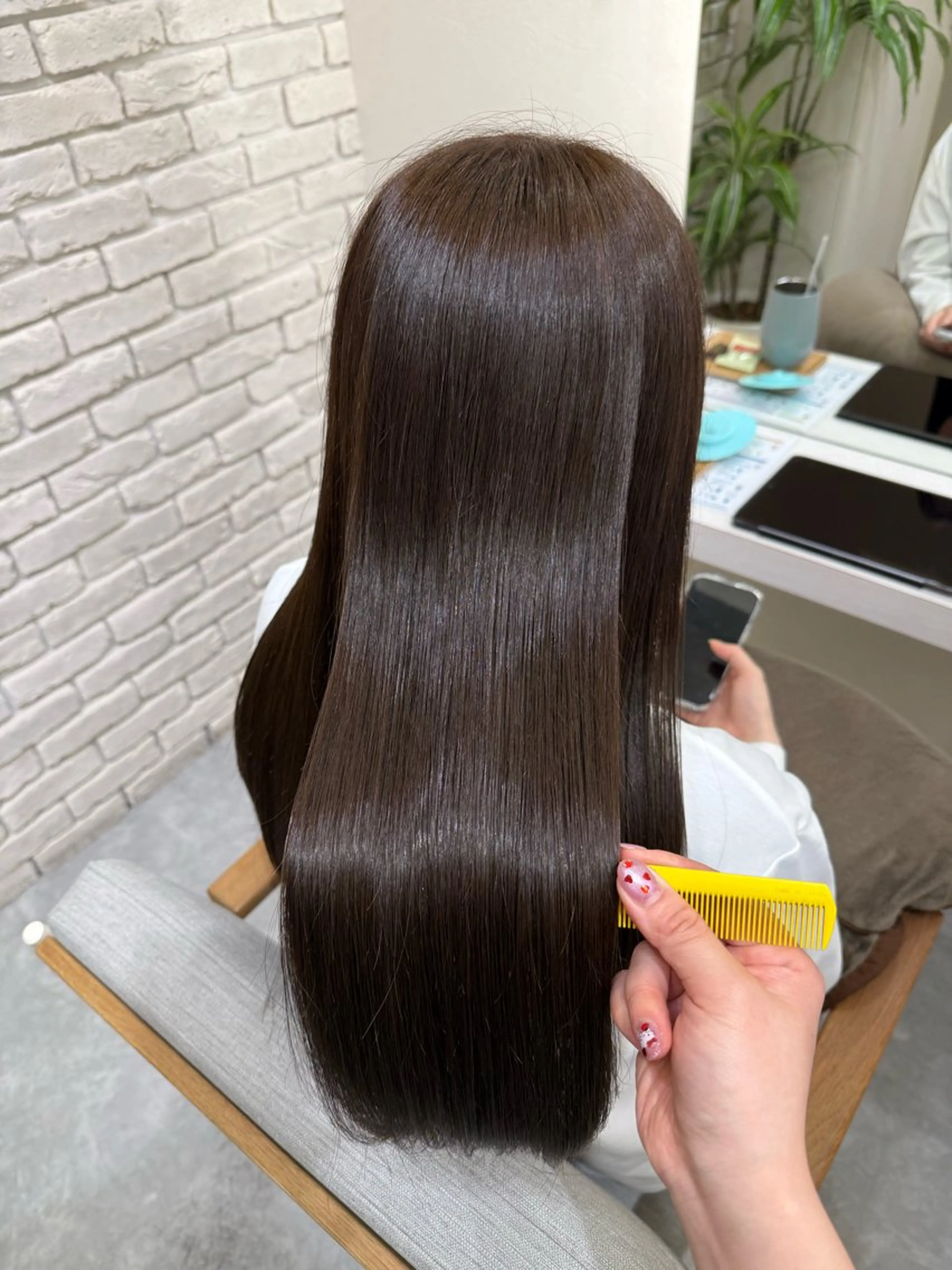 ロング カラー カット ヘアカラー トリートメント 髪質改善&艶感カラー 🪄岡井美結のヘアスタイル