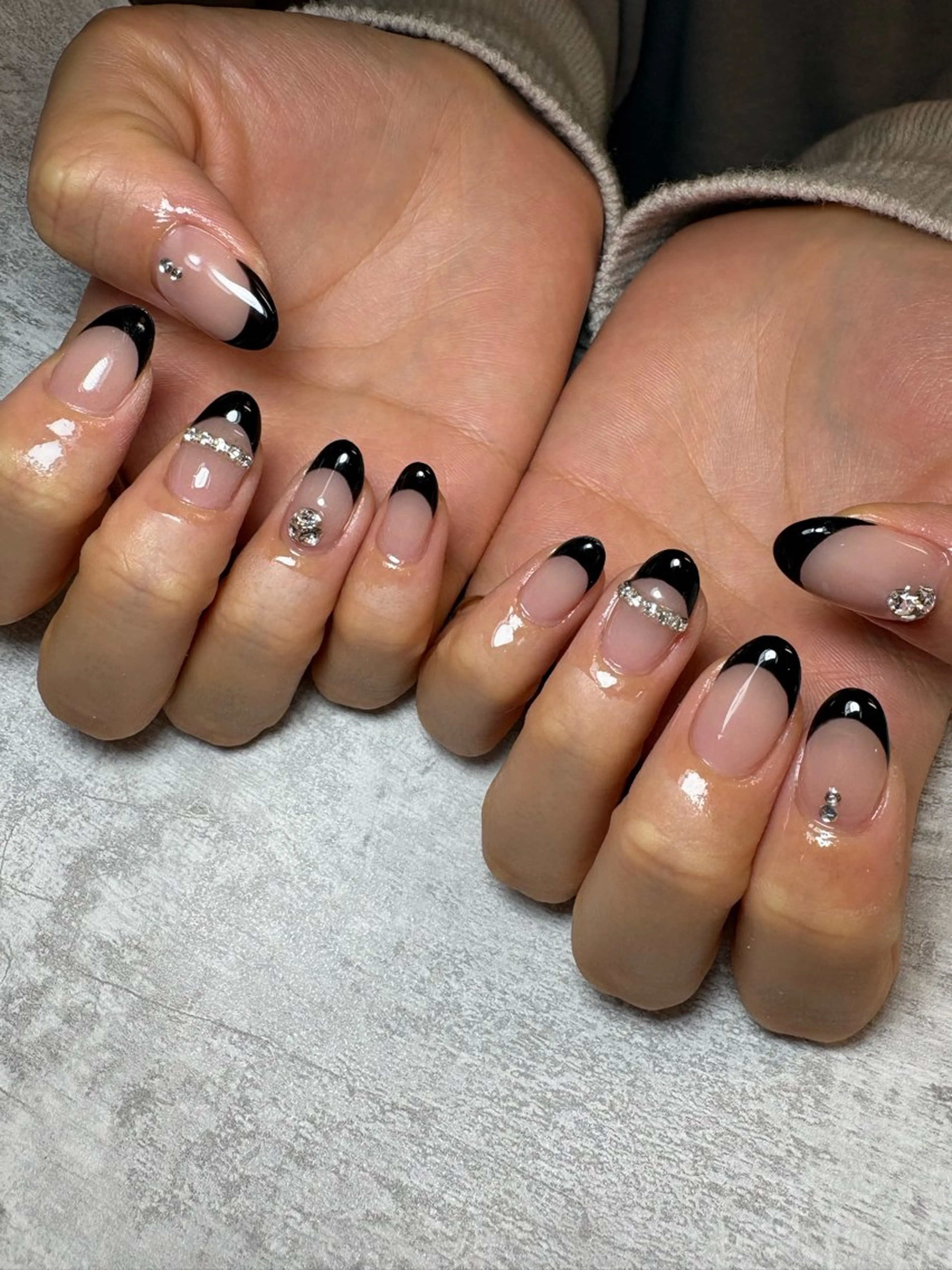 ネイル フレンチネイル 持ち込み ストーンネイル BEAUTY GARDEN 【nail salon unseul】所属・nana .のネイルデザイン