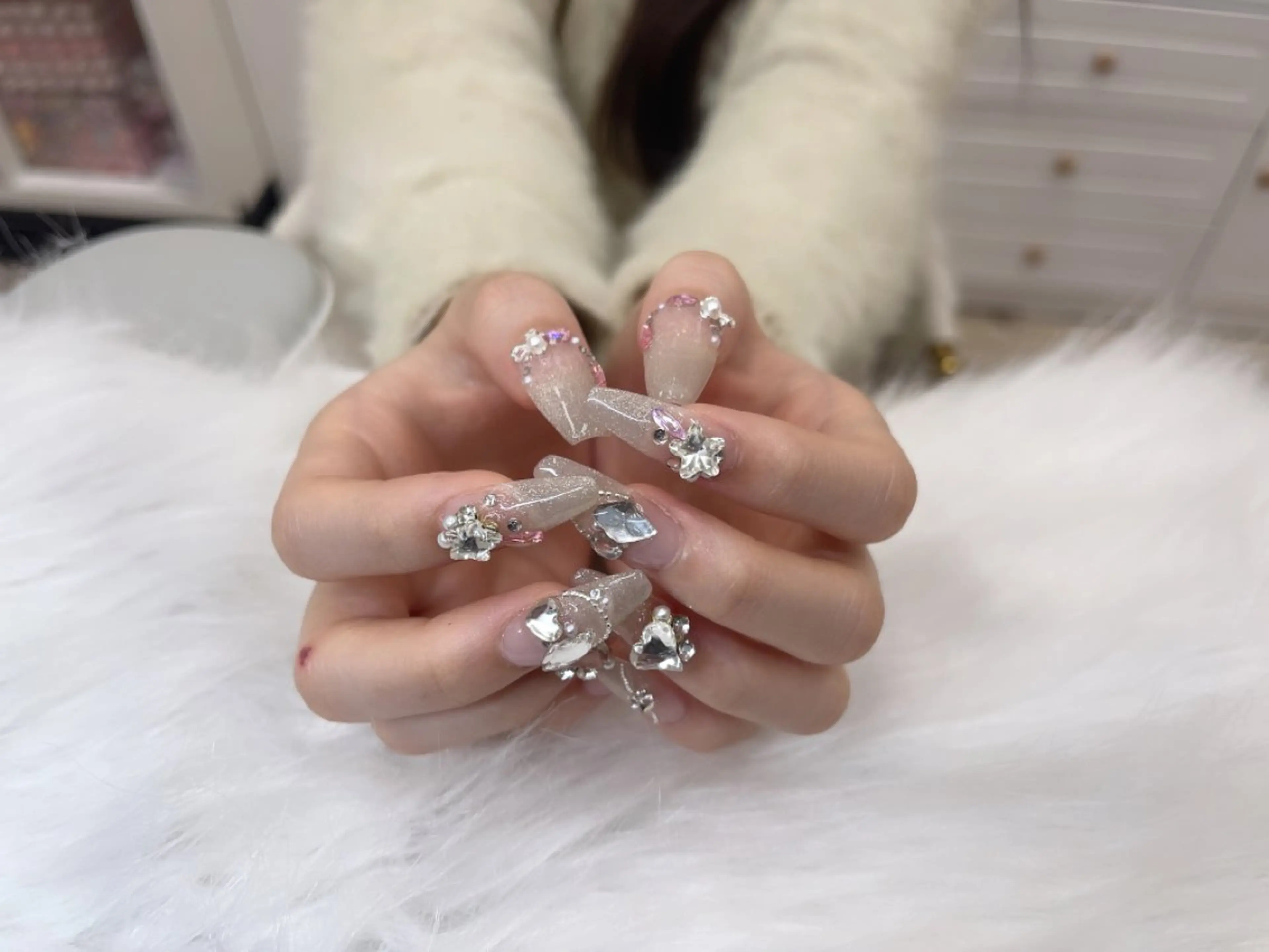 ネイル ハンドネイル LETHI LINHのネイルデザイン