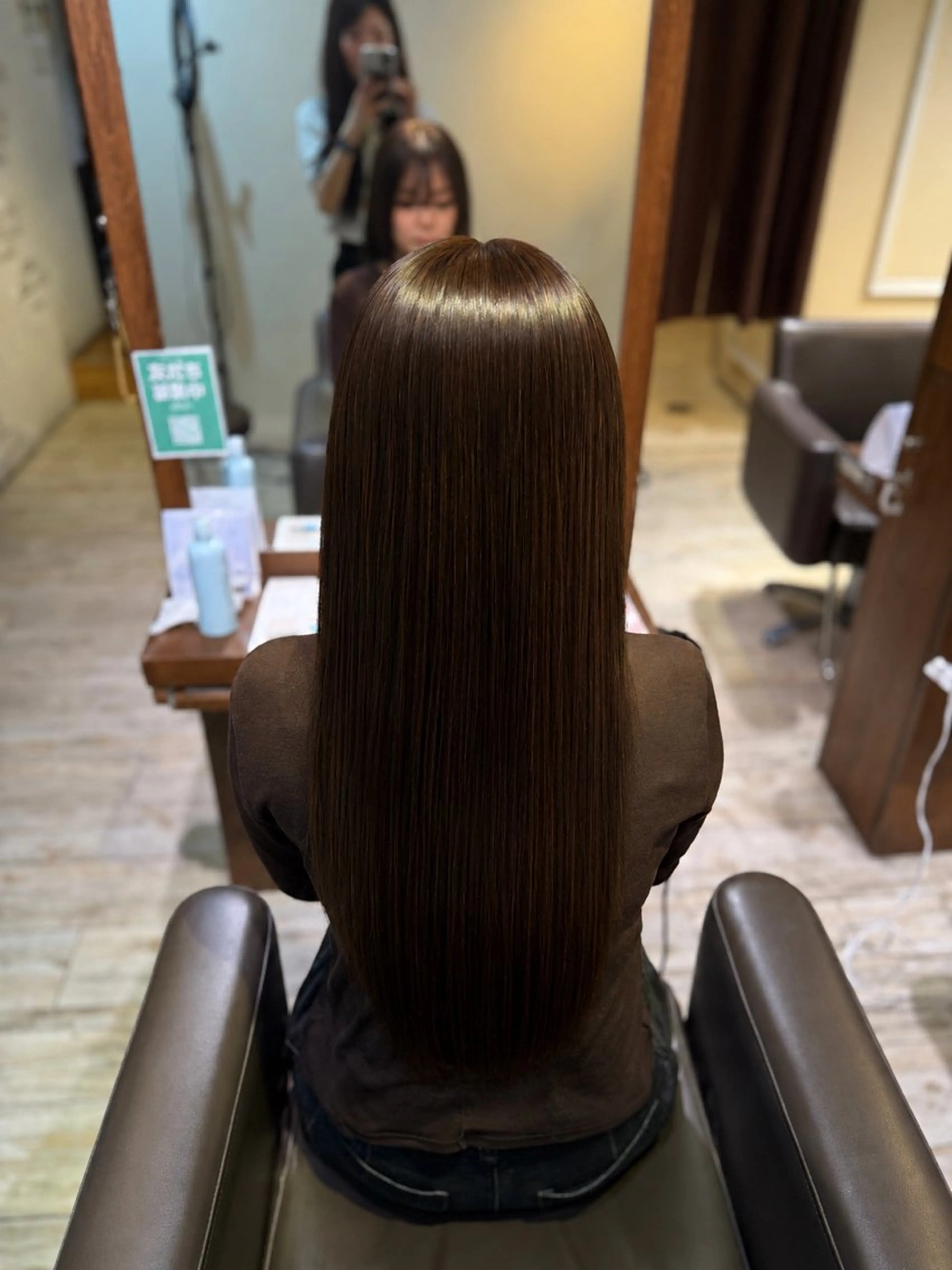 カラー 神野 流嘉のヘアスタイル