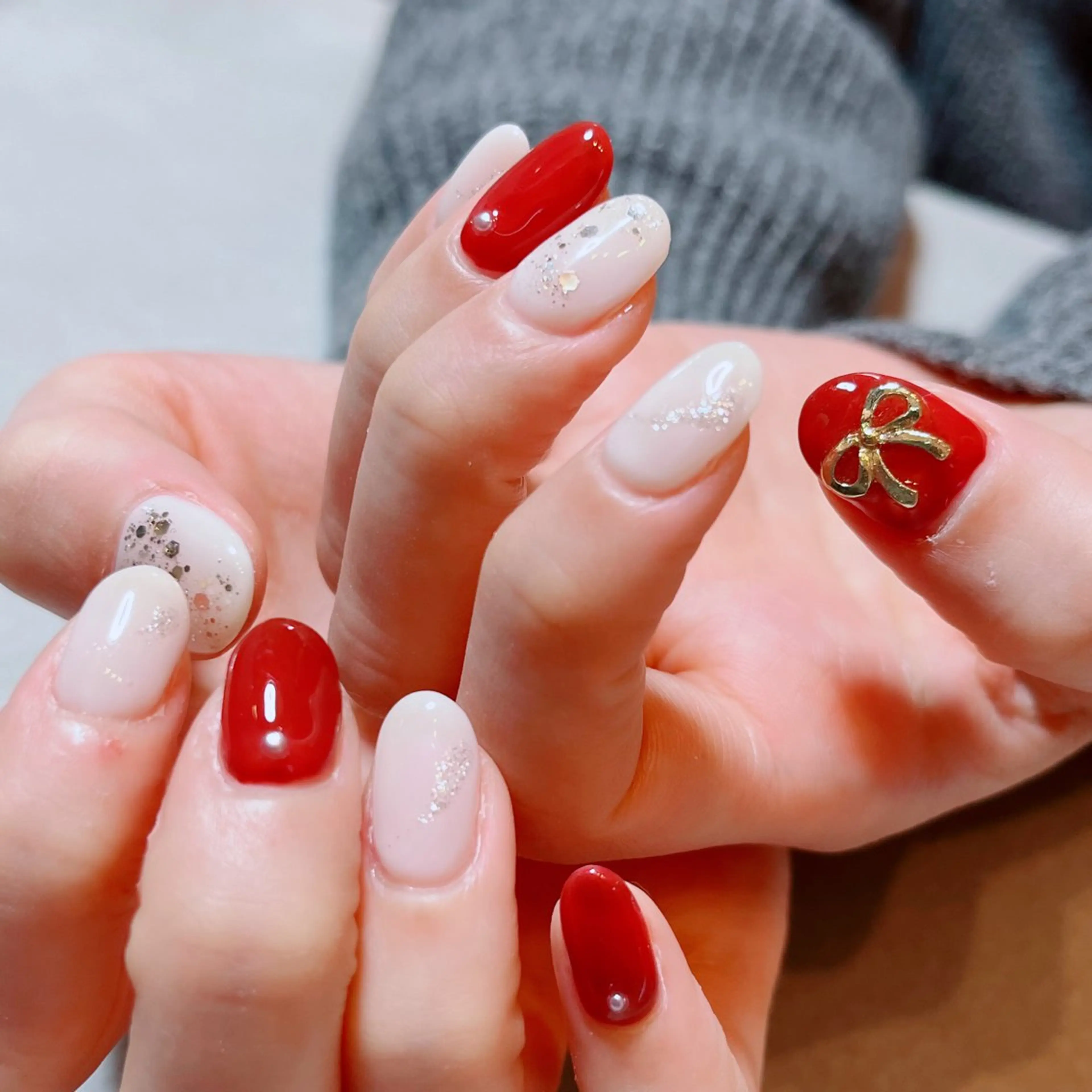 ネイル ボルドー オフィスネイル リボン 冬ネイル クリスマス ruirui.naildesign所属・RUI ☆のネイルデザイン
