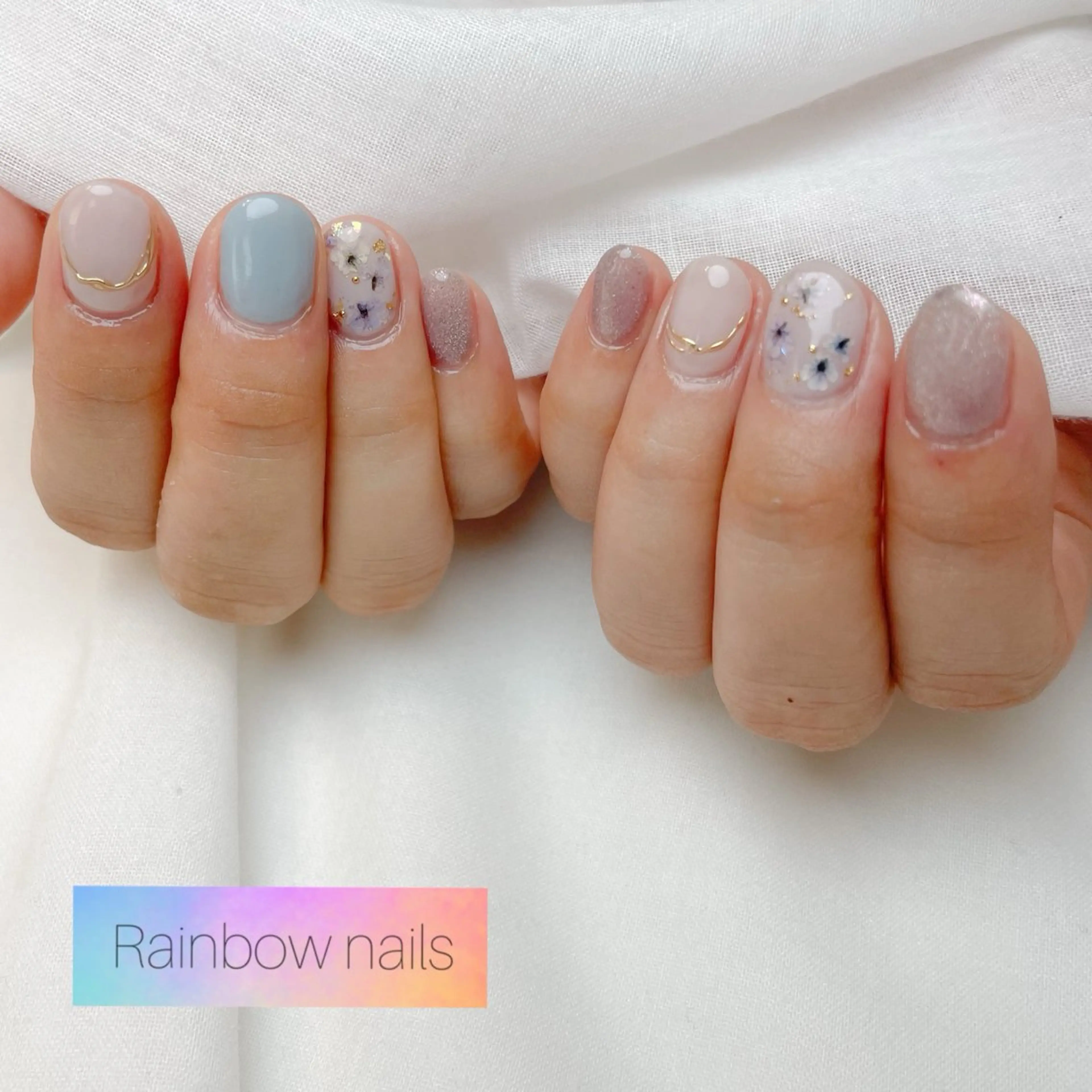 ネイル Rainbow nailsくろちゃんのネイルデザイン