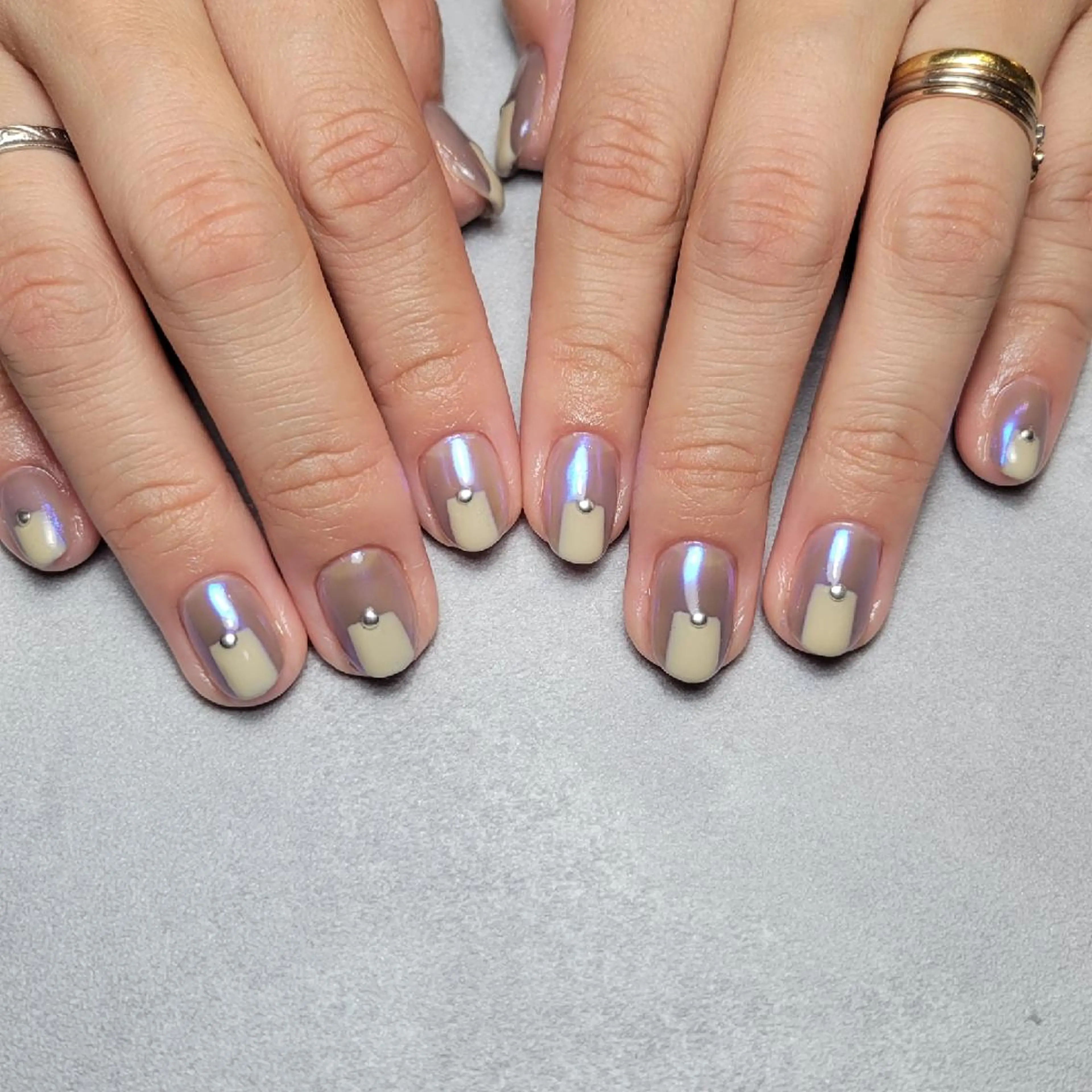 ネイル オーロラネイル 春ネイル MU5-nail 金山ネイルサロンのネイルデザイン