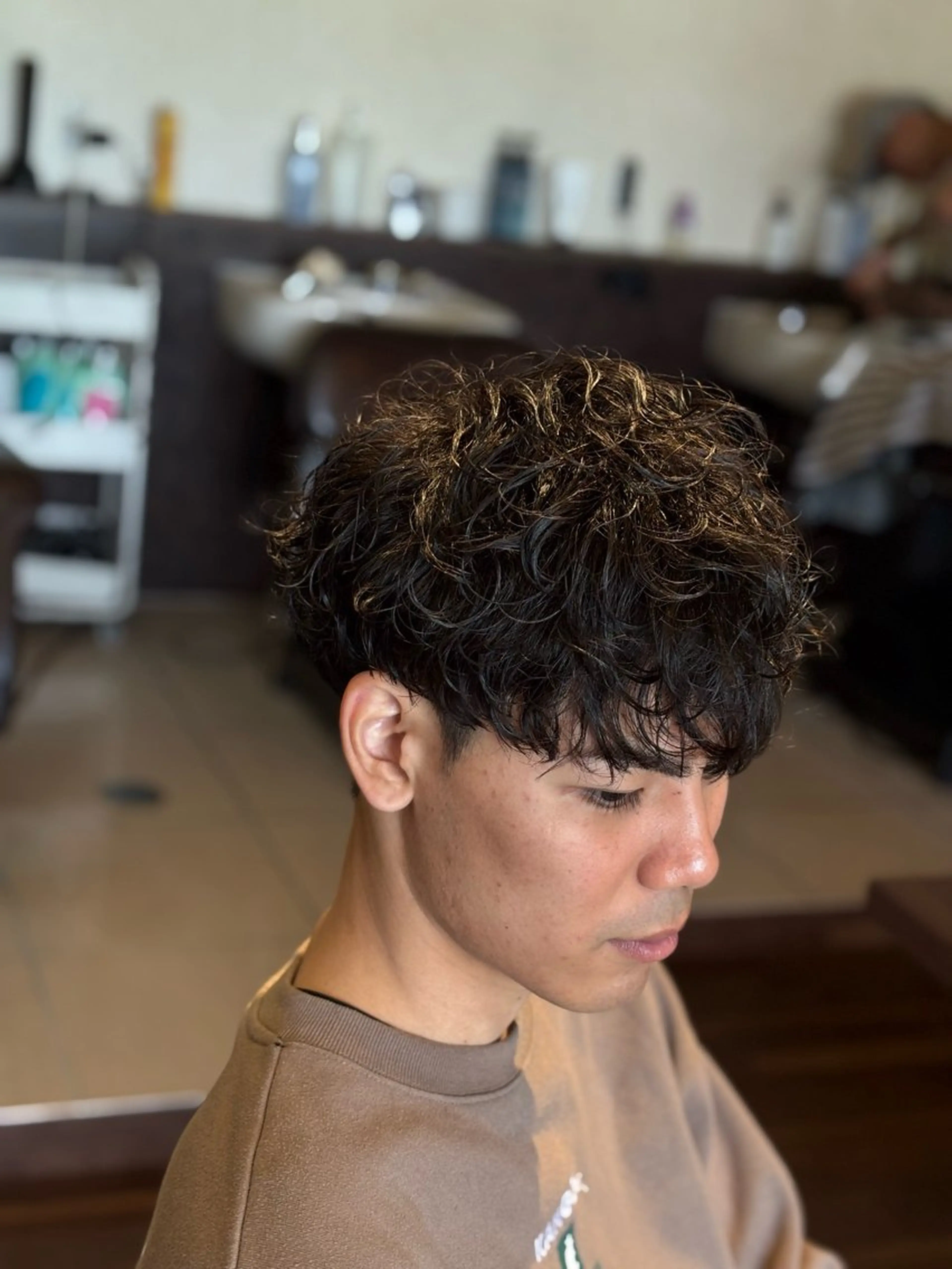 メンズ パーマ 西田 祥馬のヘアスタイル