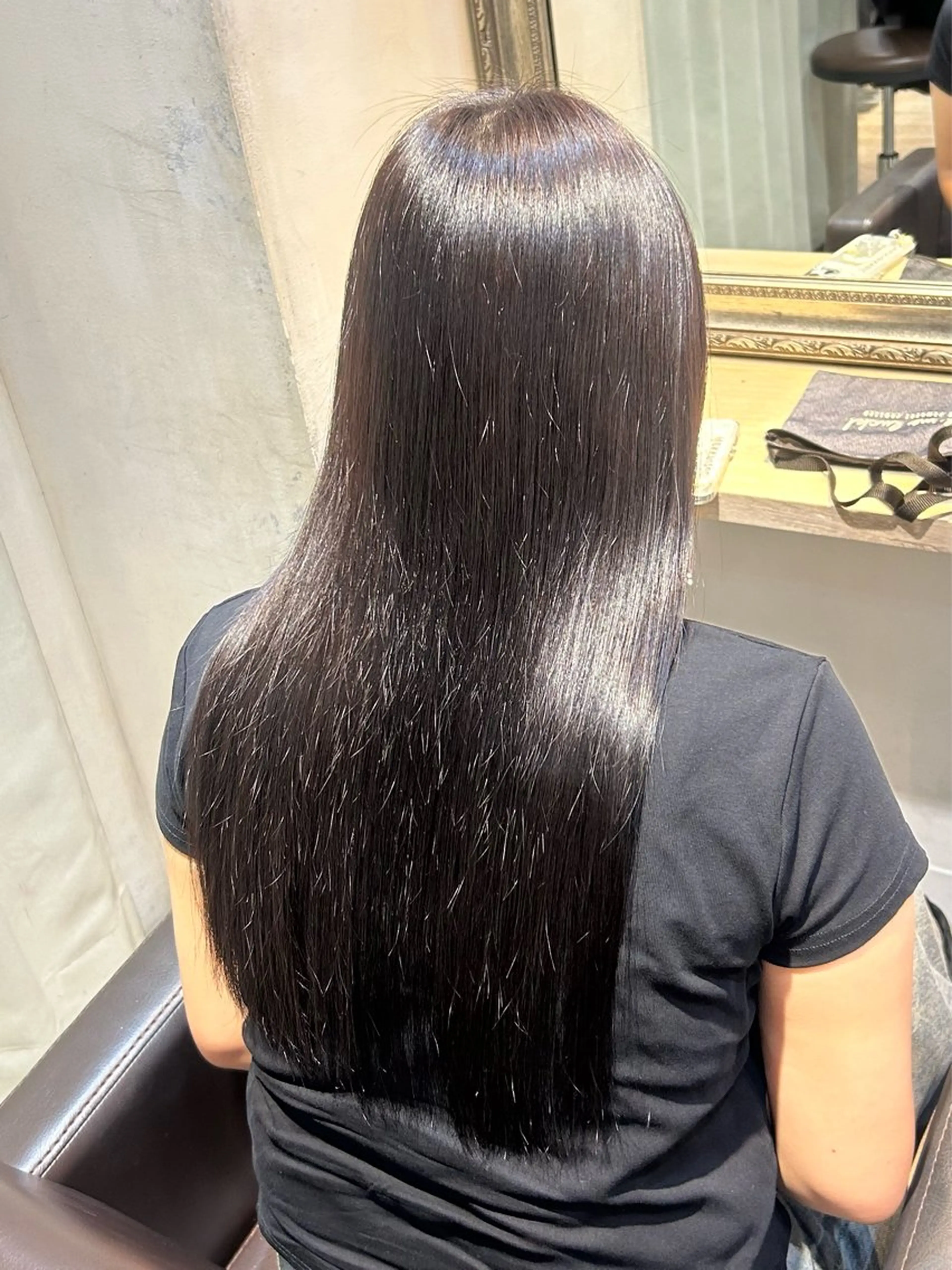 🩵ワンカラーのみ＋【5cm以上カット】 🩵  暗髪で透明感だすのもおすすめです✨の写真