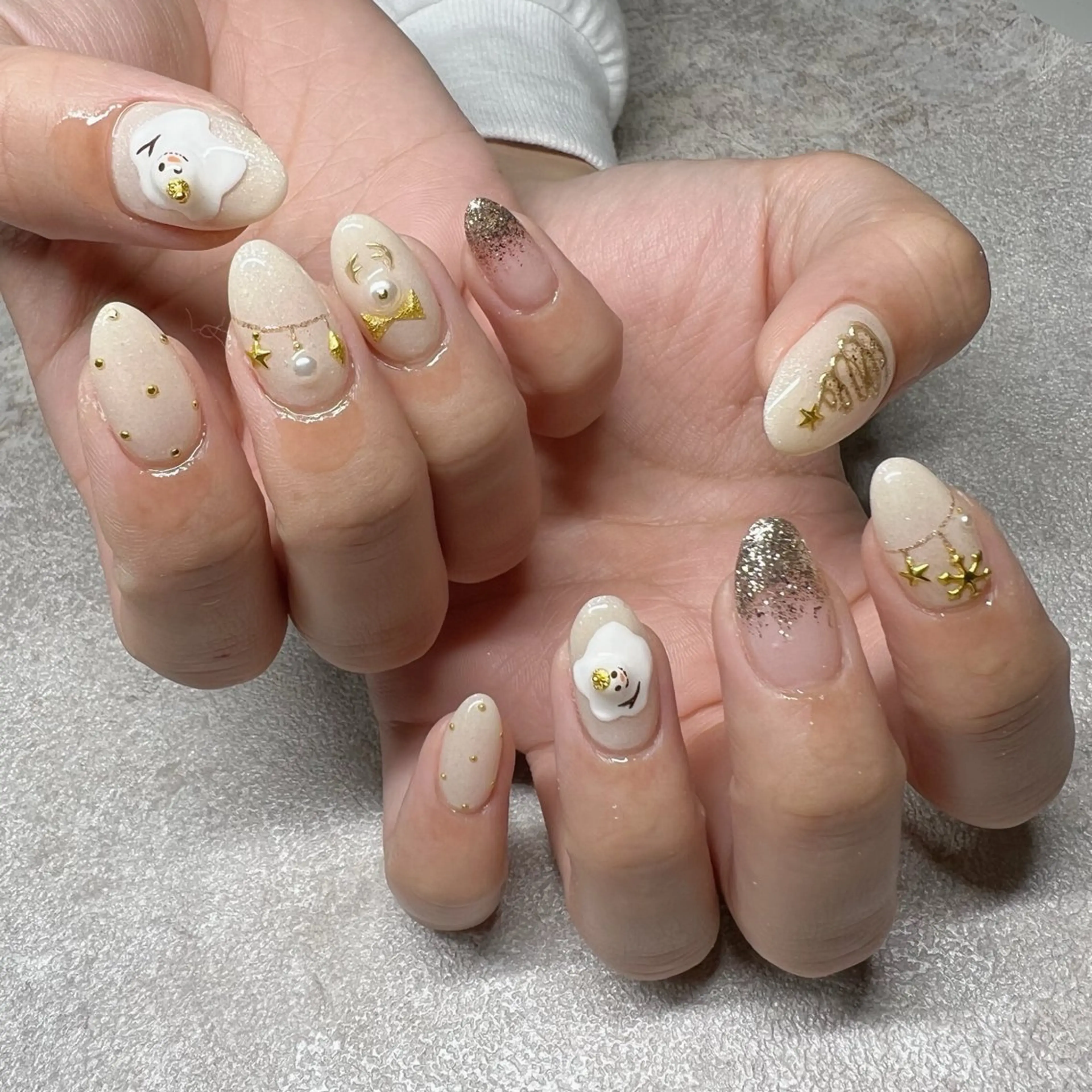 ネイル 冬ネイル クリスマス ハンドネイル 川端 京香のネイルデザイン