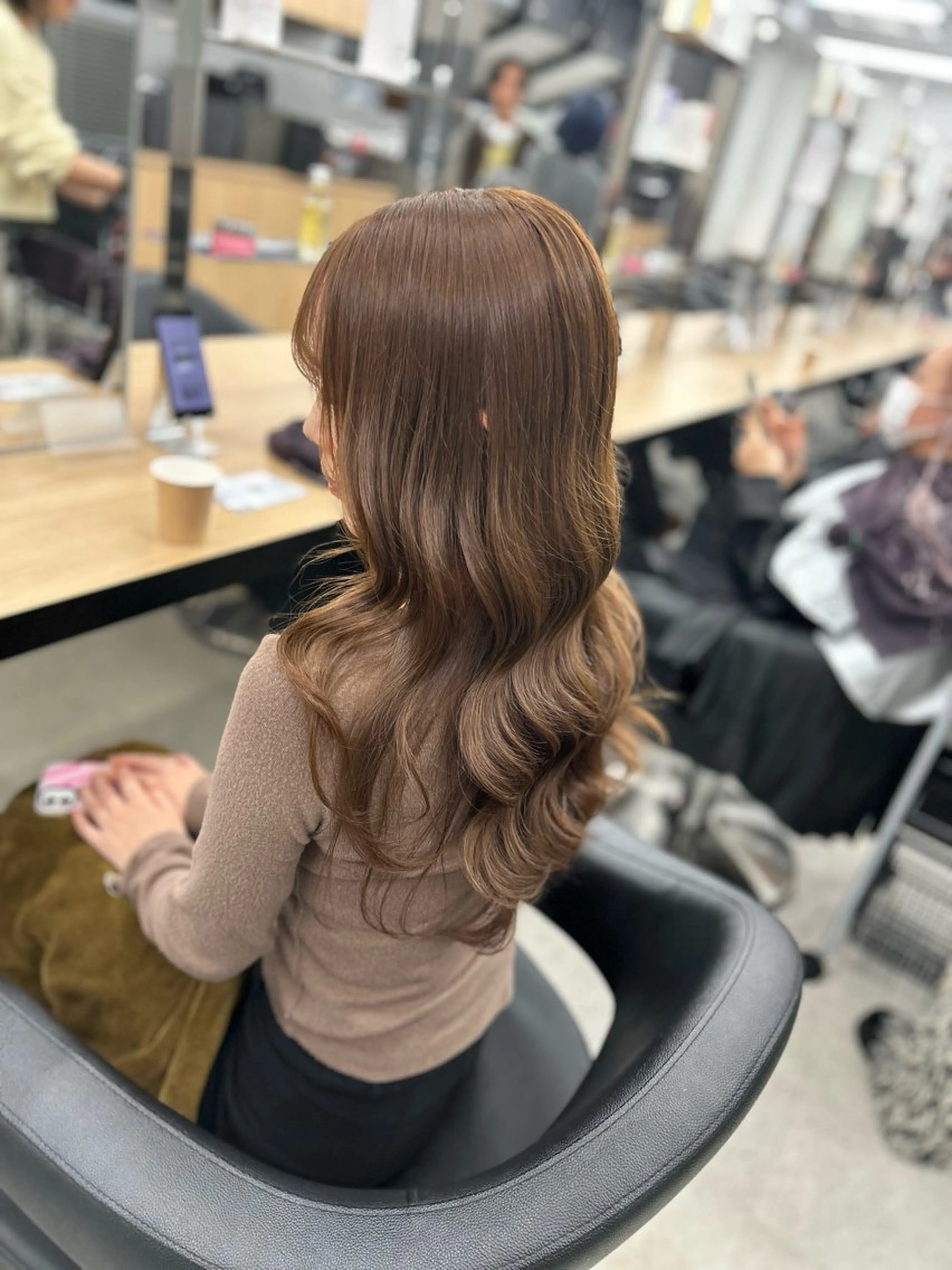 ロング カラー ヘアアレンジ トレンドモテカラー 🩷色落ちまで可愛くのヘアスタイル