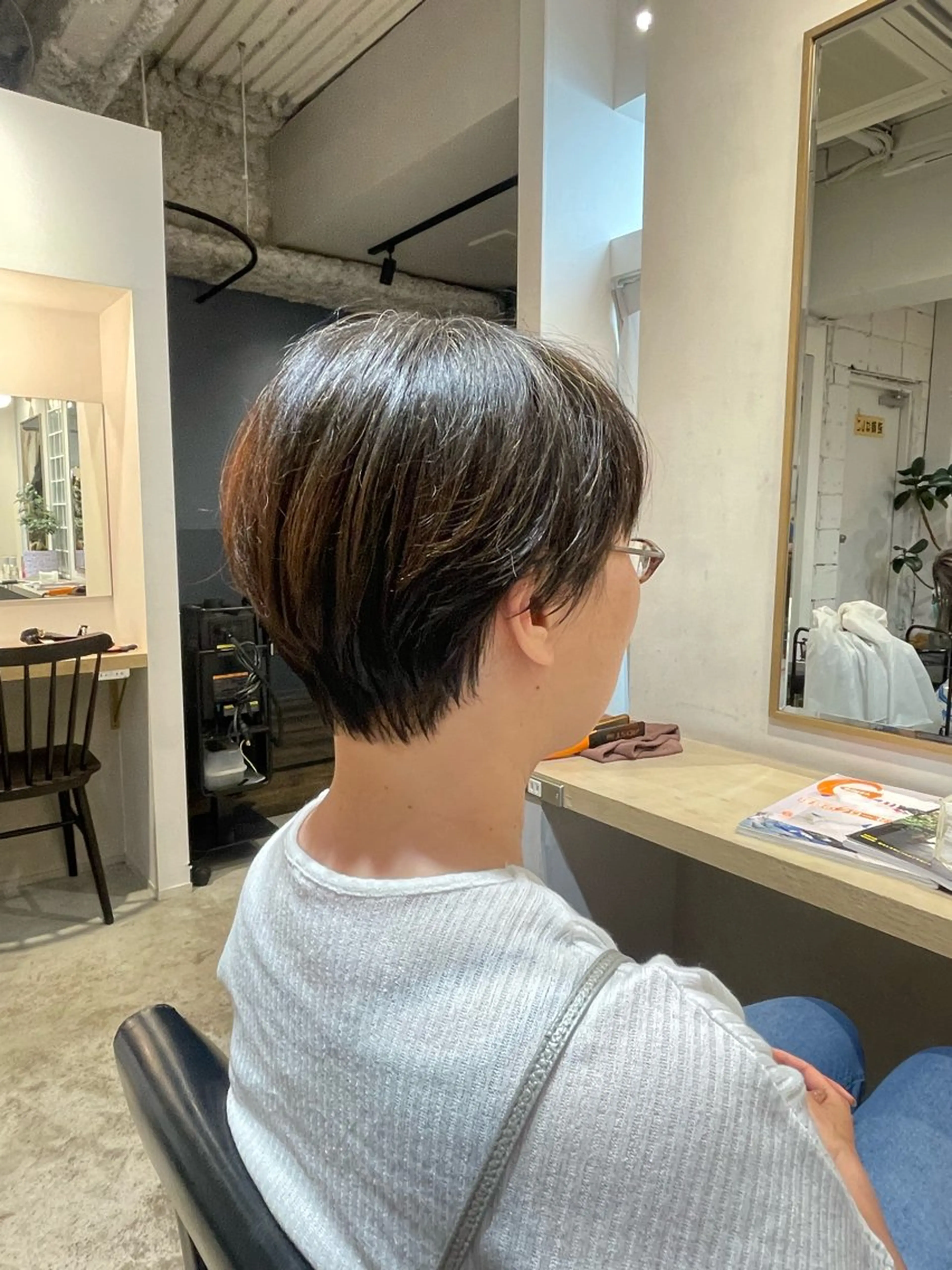 ショート レイヤー♡ 石川優奈のヘアスタイル