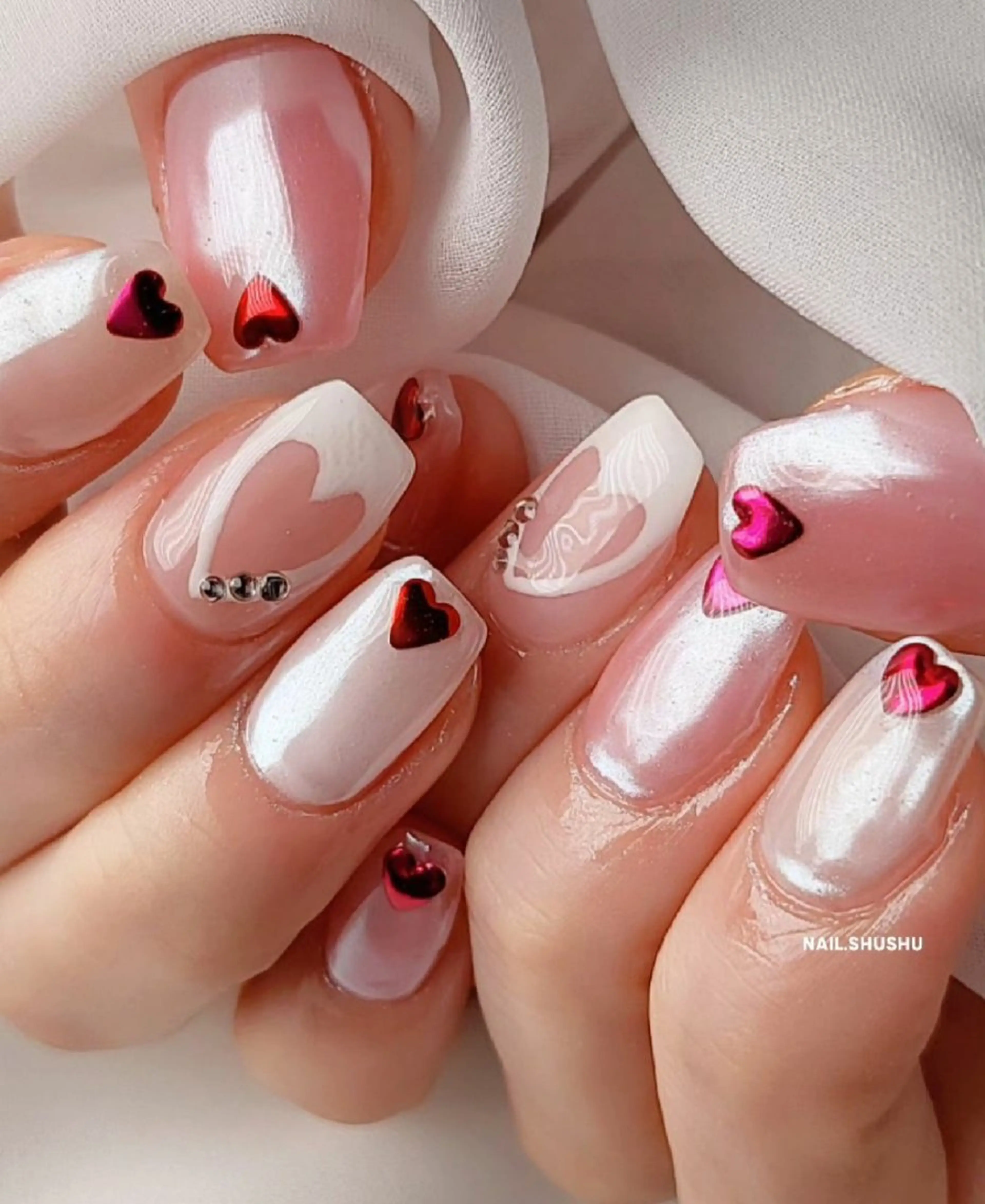 ネイル 持ち込み ニュアンスネイル ワンカラーネイル シンプルネイル 3dパーツ/流行り 👧shushu❤️のネイルデザイン