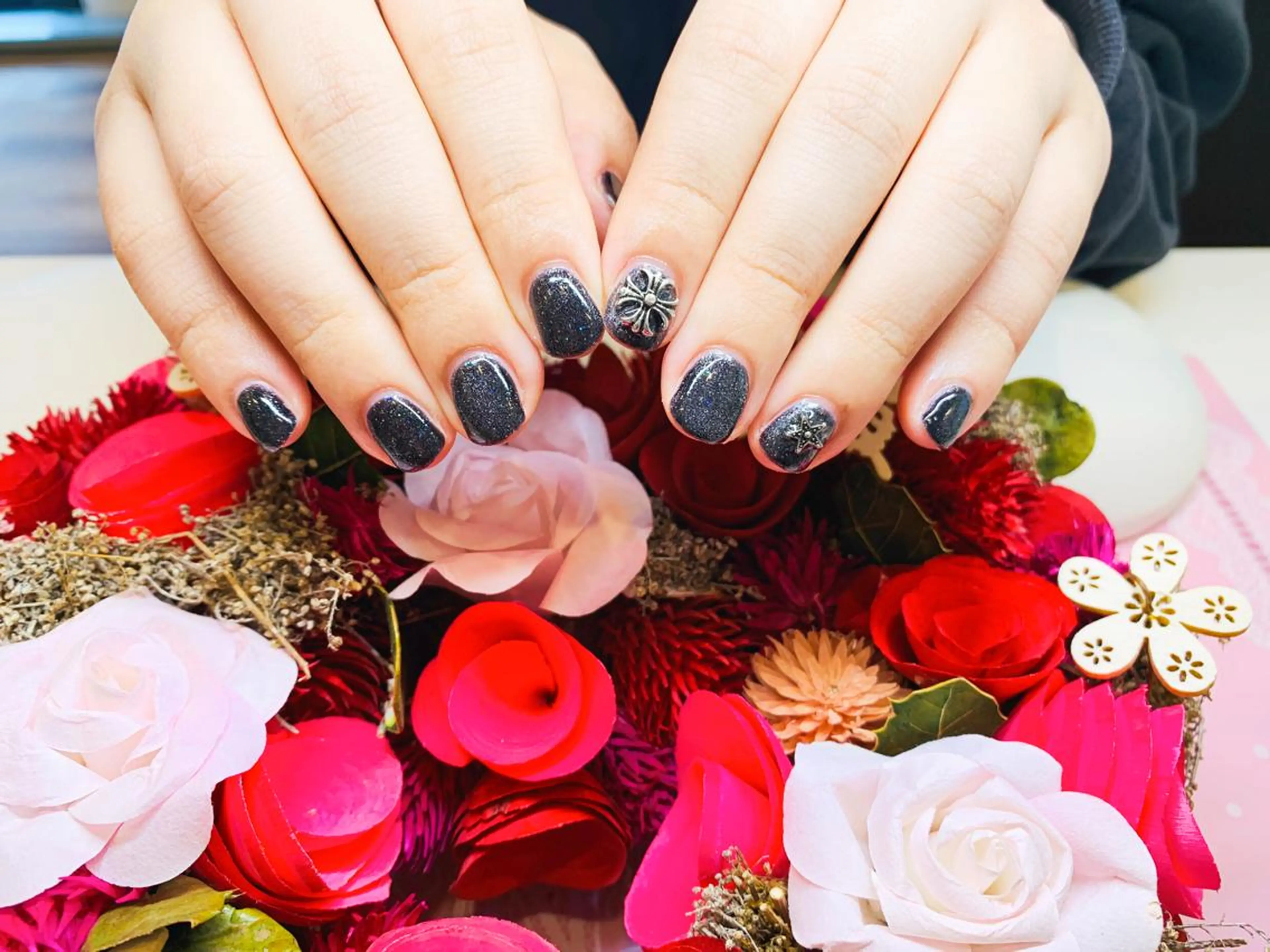 カラー ネイル Ui_Amor (パラジェル)のネイルデザイン