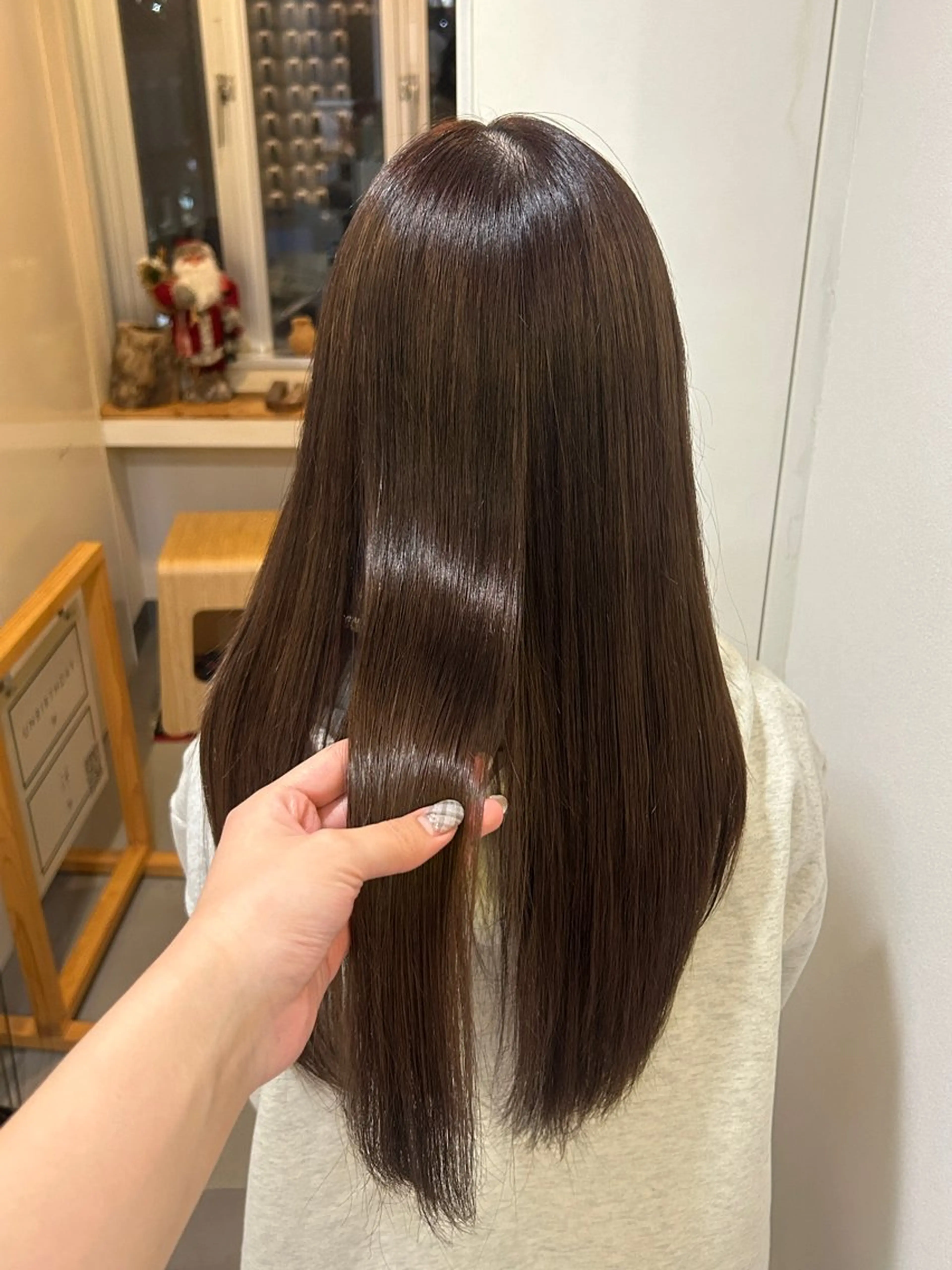 カラー ベージュカラー UNBIRTHDAY ゆづみのヘアスタイル