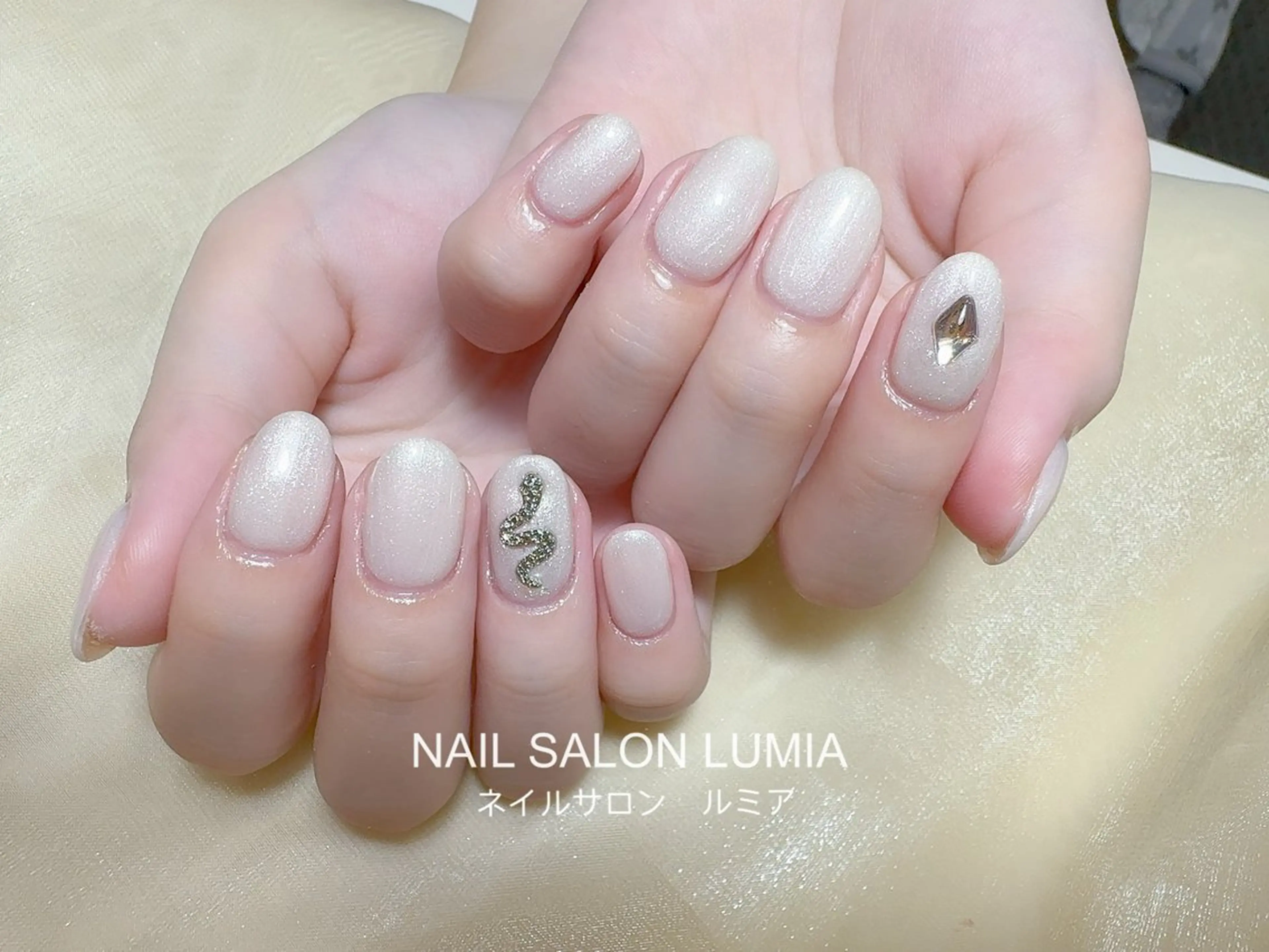ネイル ハンドネイル ネイルサロン ルミア Lumia 店長のネイルデザイン