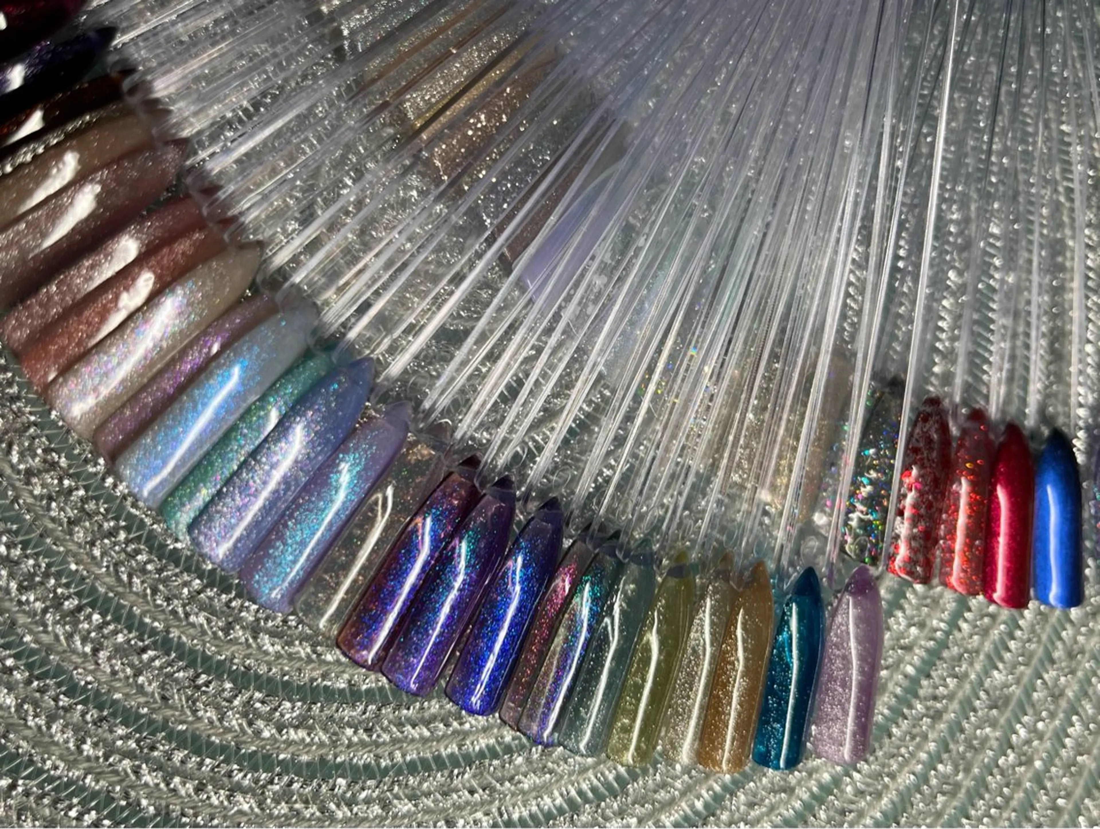 ネイル マグネットネイル NailByua 武蔵新城徒歩4分のネイルデザイン