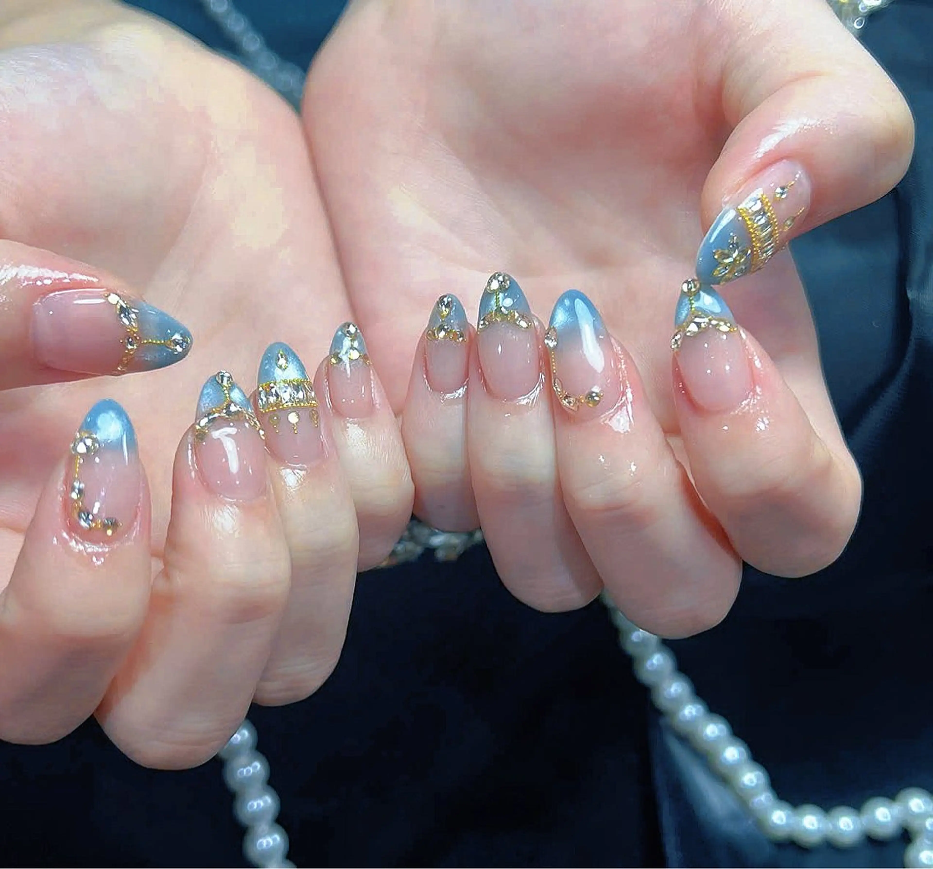 ネイル キラキラネイル マグネットネイル ぷっくりネイル 春ネイル ワンホンネイル ハンドネイル Candy Nailのネイルデザイン
