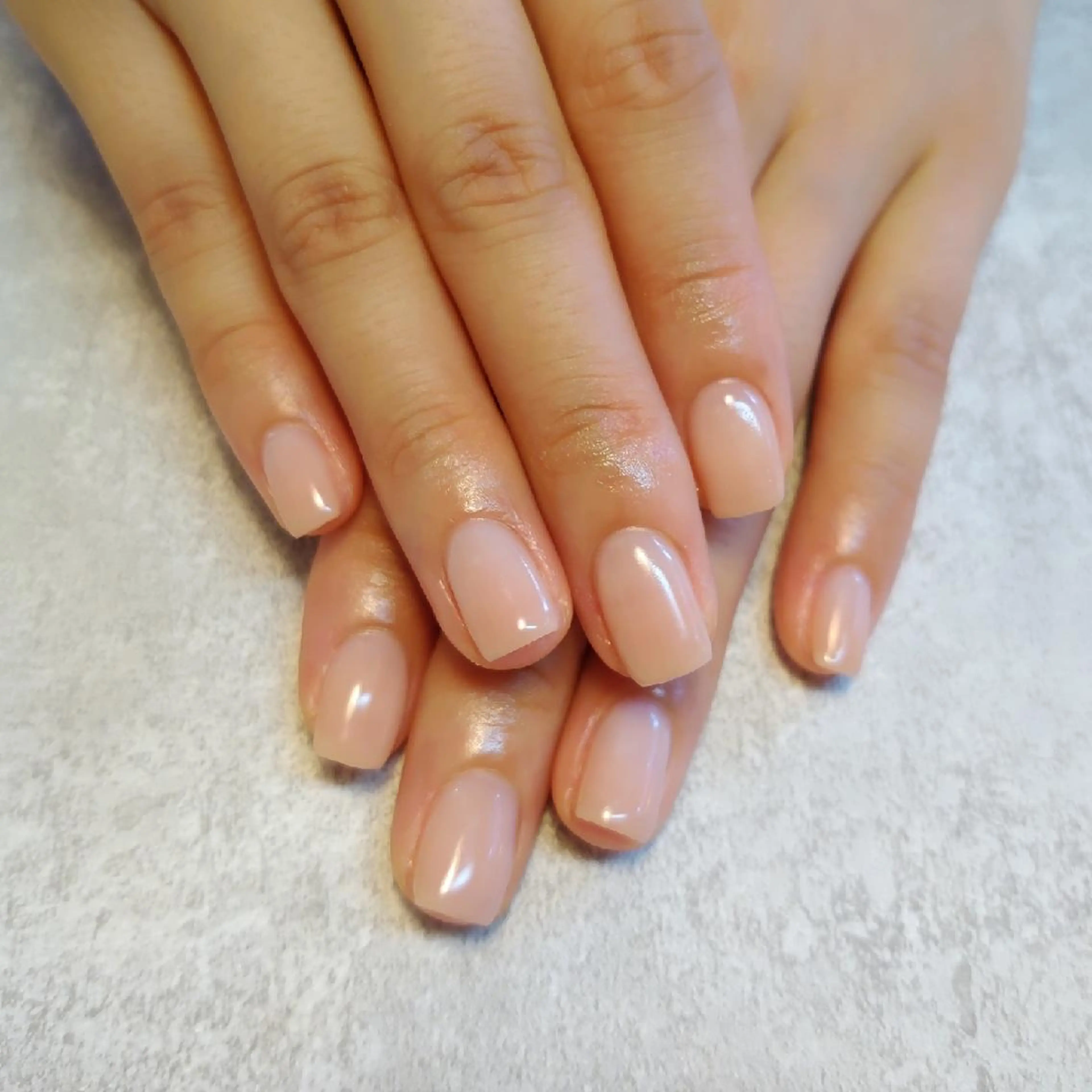 ネイル グラデーション スクエアネイル ジェヌインネイル 河内のネイルデザイン