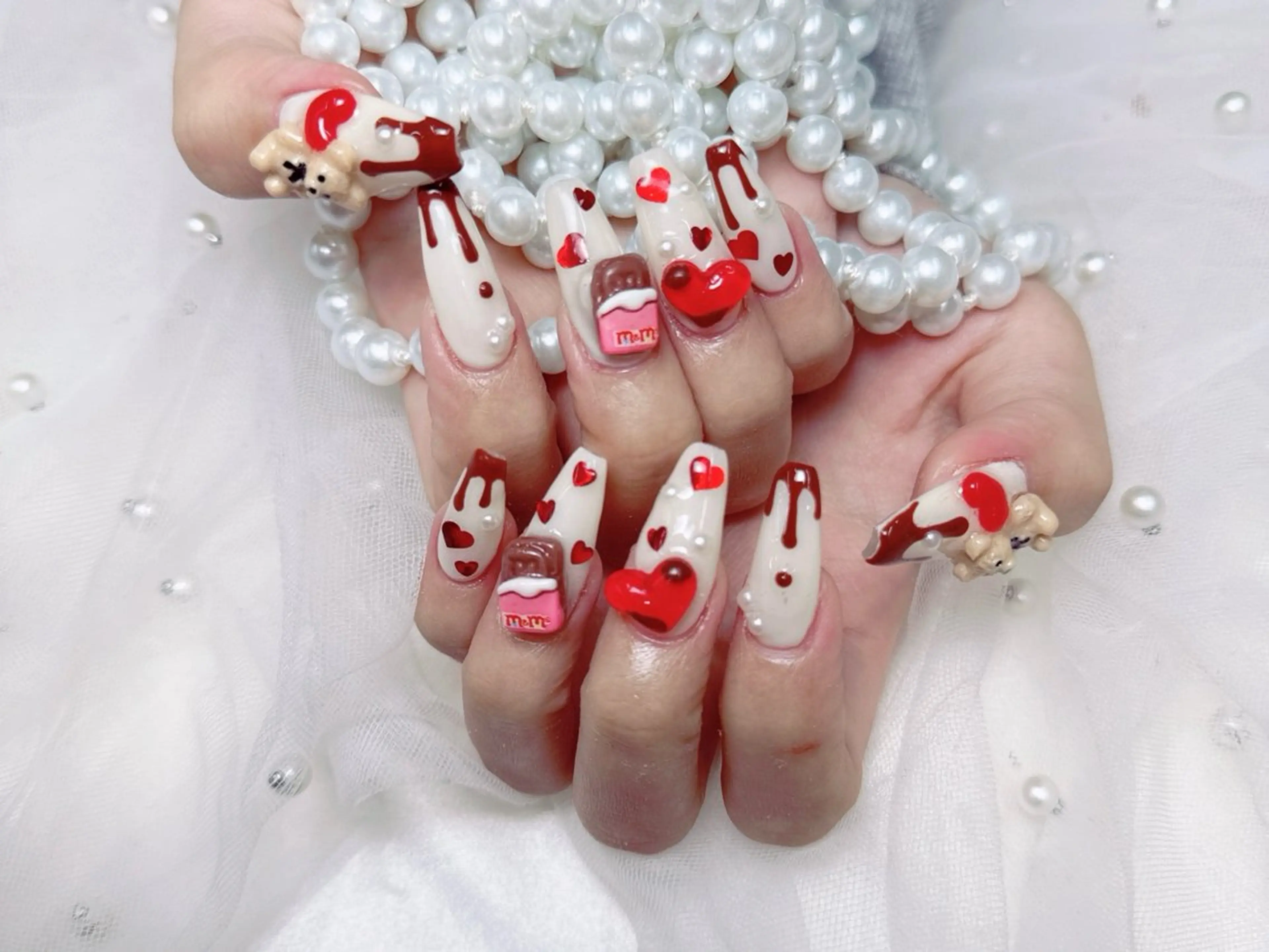 ネイル フレンチネイル ジェルネイル ハート 韓国ネイル マグネットネイル ネイルサロン lotusのネイルデザイン