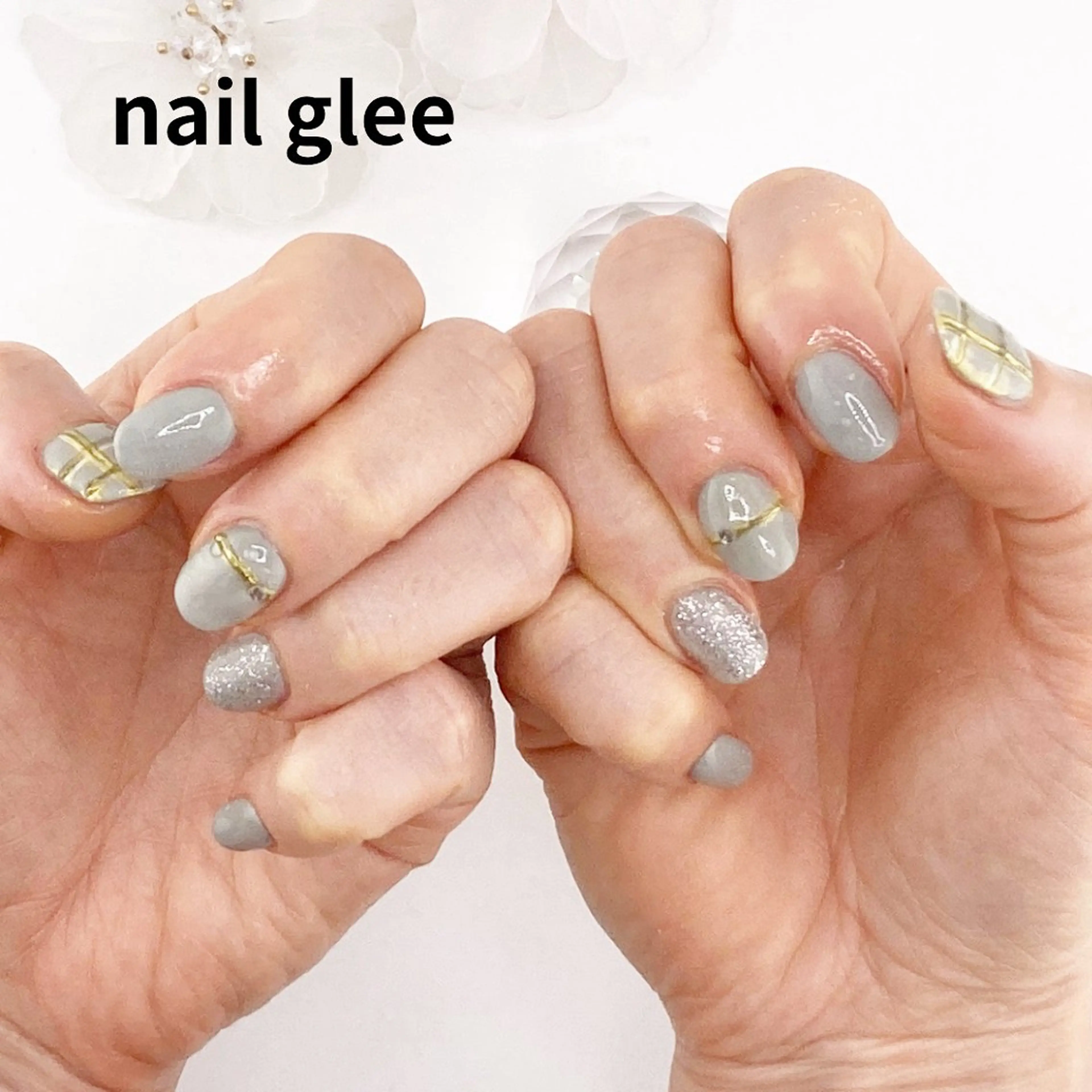 ショート ハンドネイル RISA nail gleeのネイルデザイン