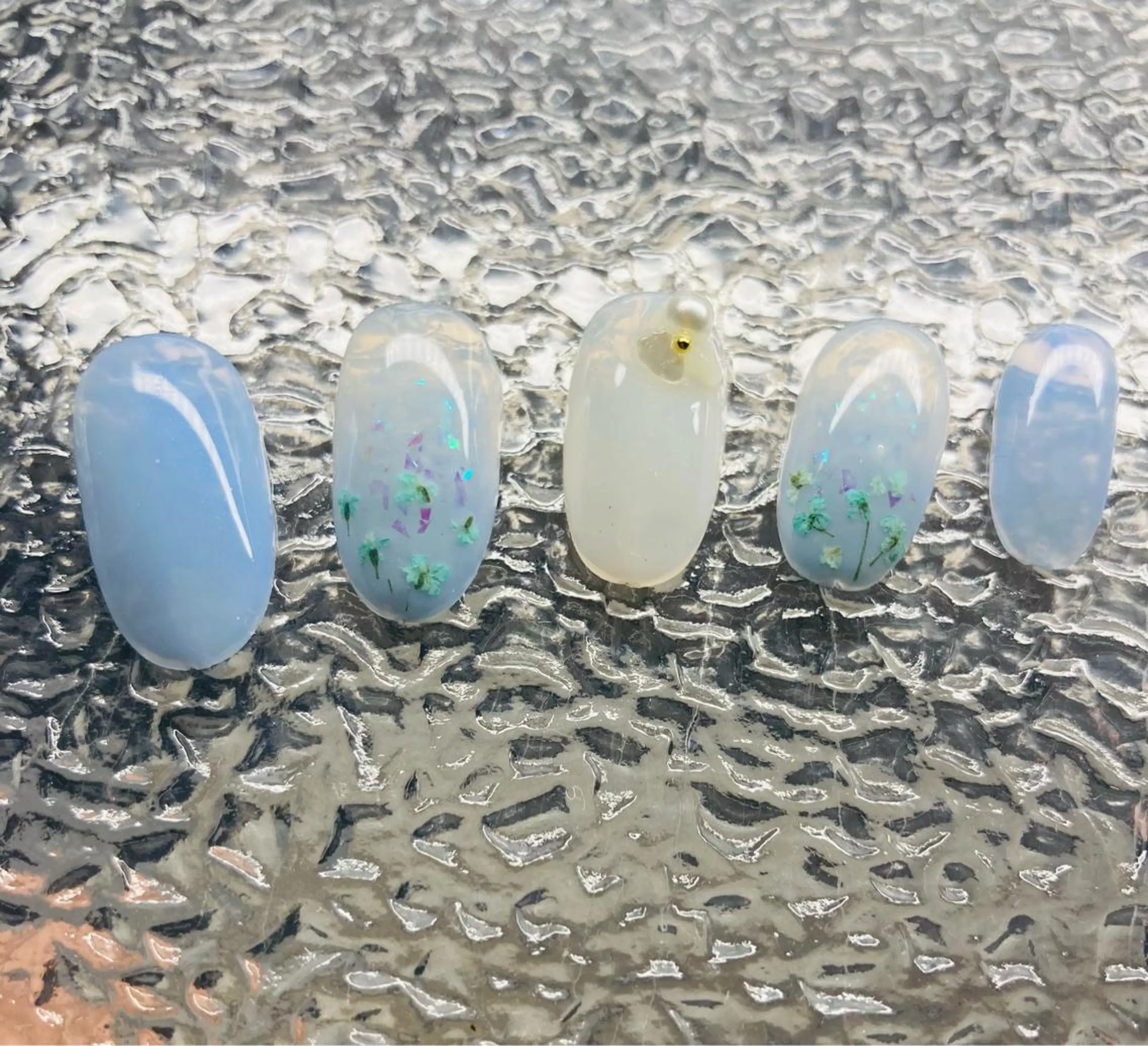 ネイル ewt miniのマツエク・マツパデザイン