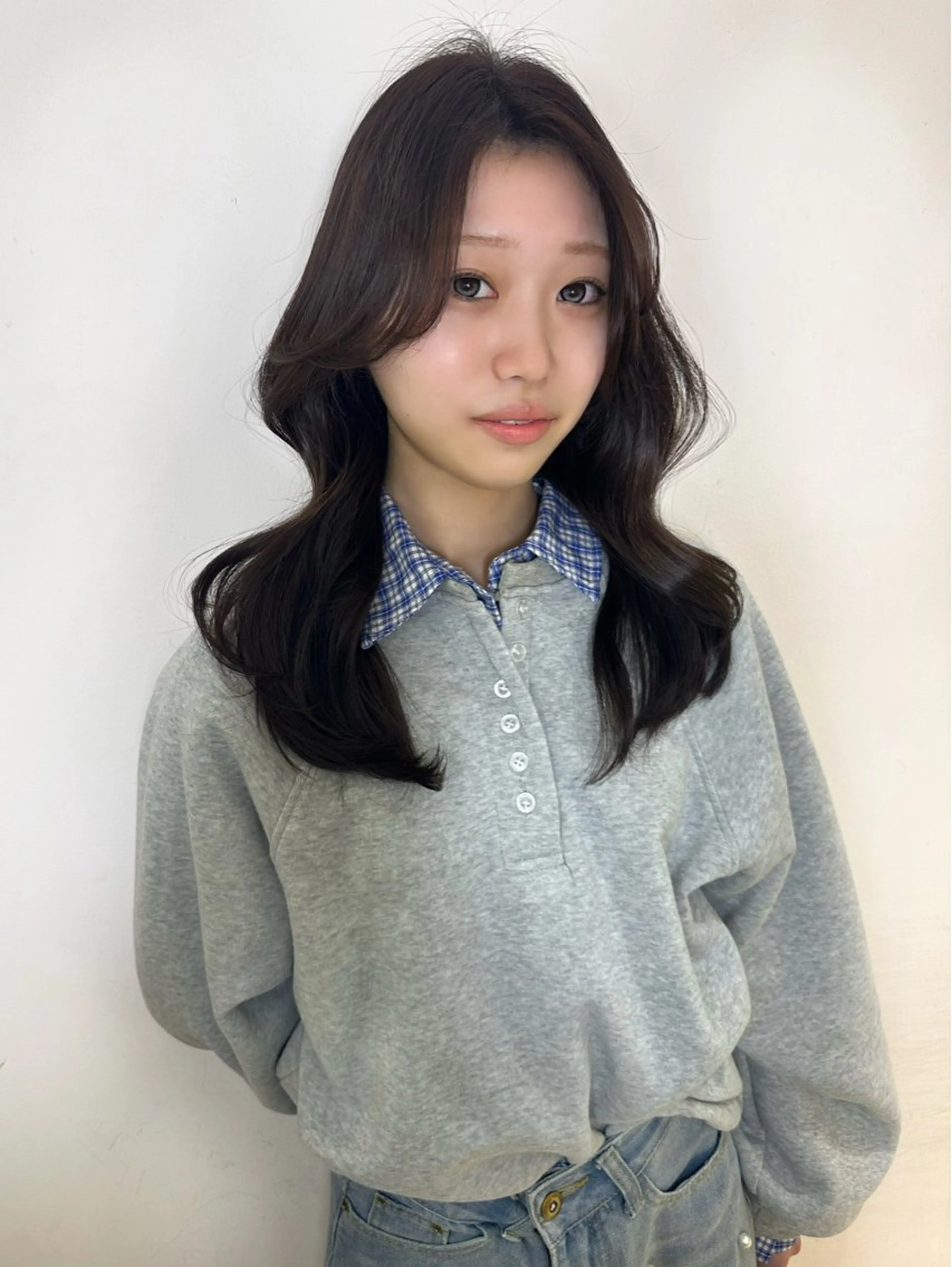 セミロング 'axis hinaのヘアスタイル