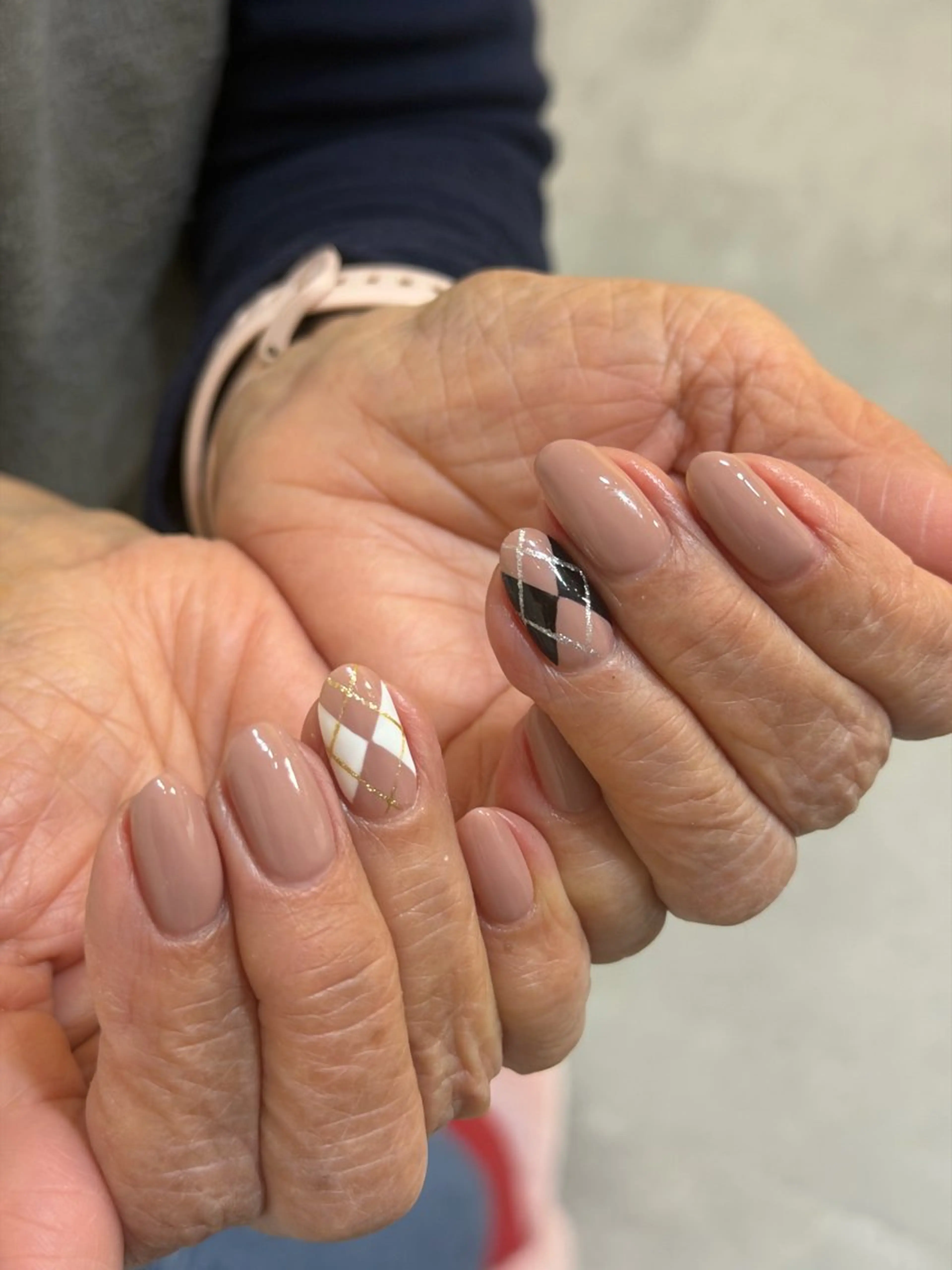 ネイル ハンドネイル elfia nailstudio所属・tamaki araiのネイルデザイン