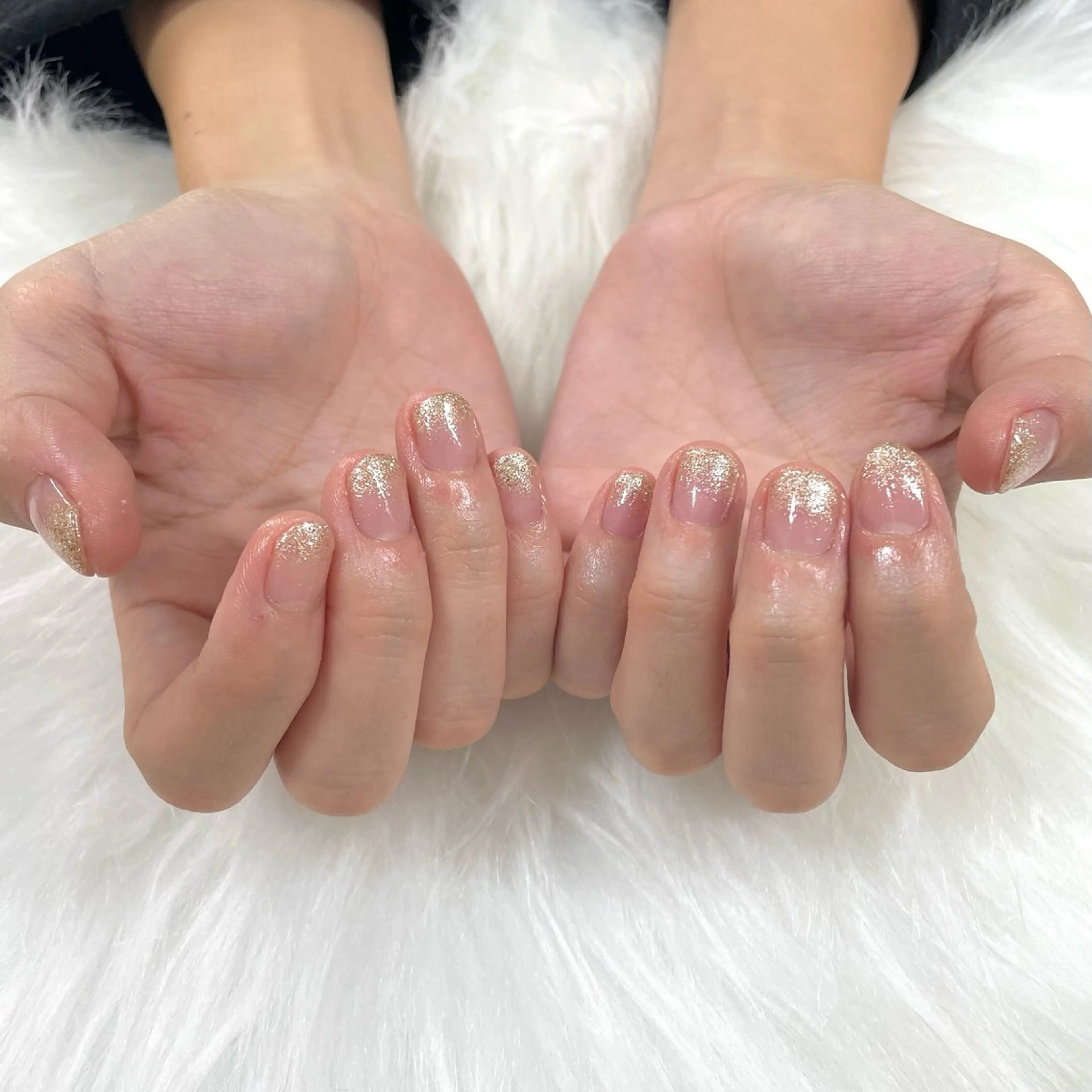 ネイル 弘岡 有紀のネイルデザイン