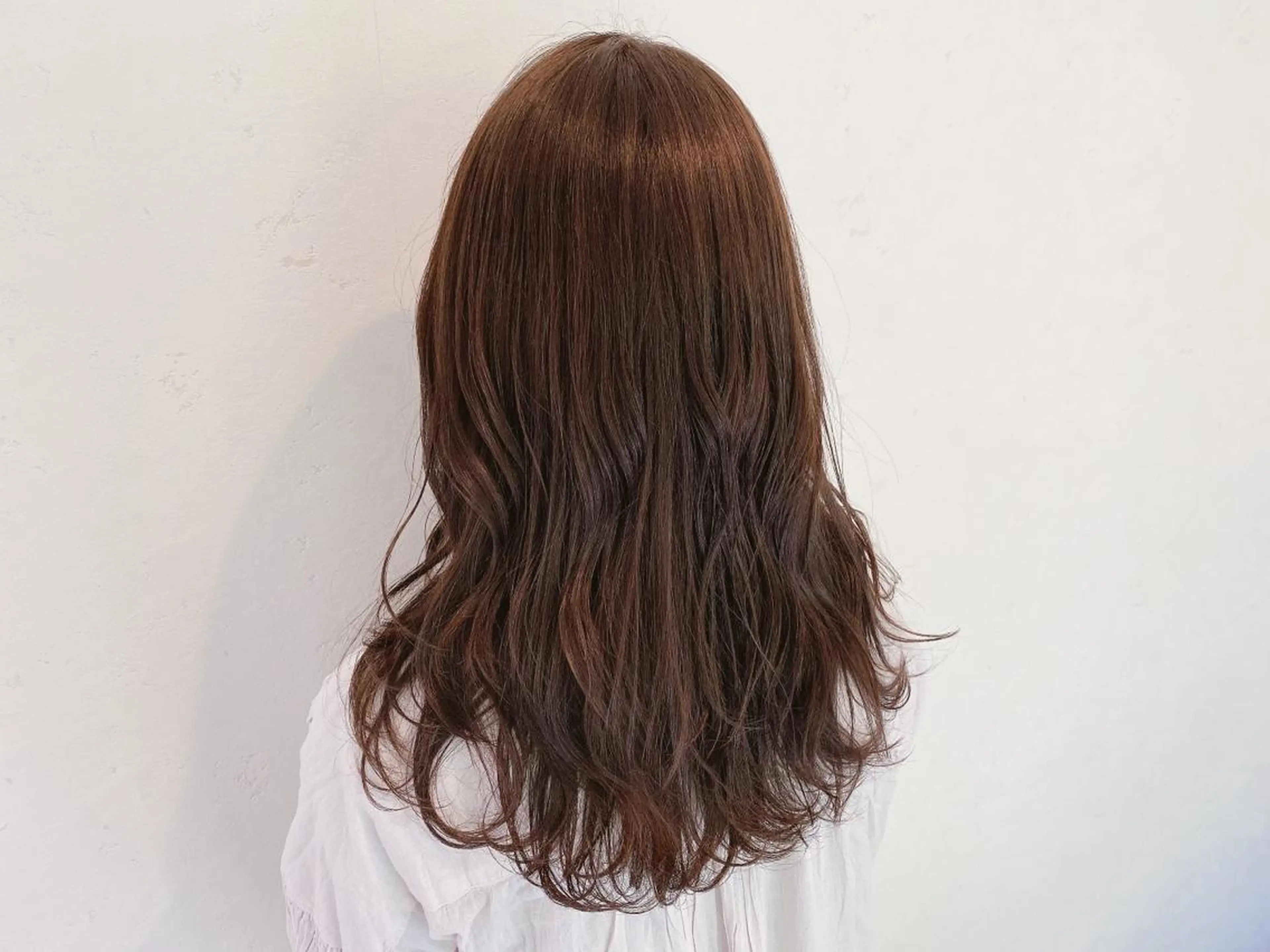 セミロング カラー 伊藤 さやかのヘアスタイル