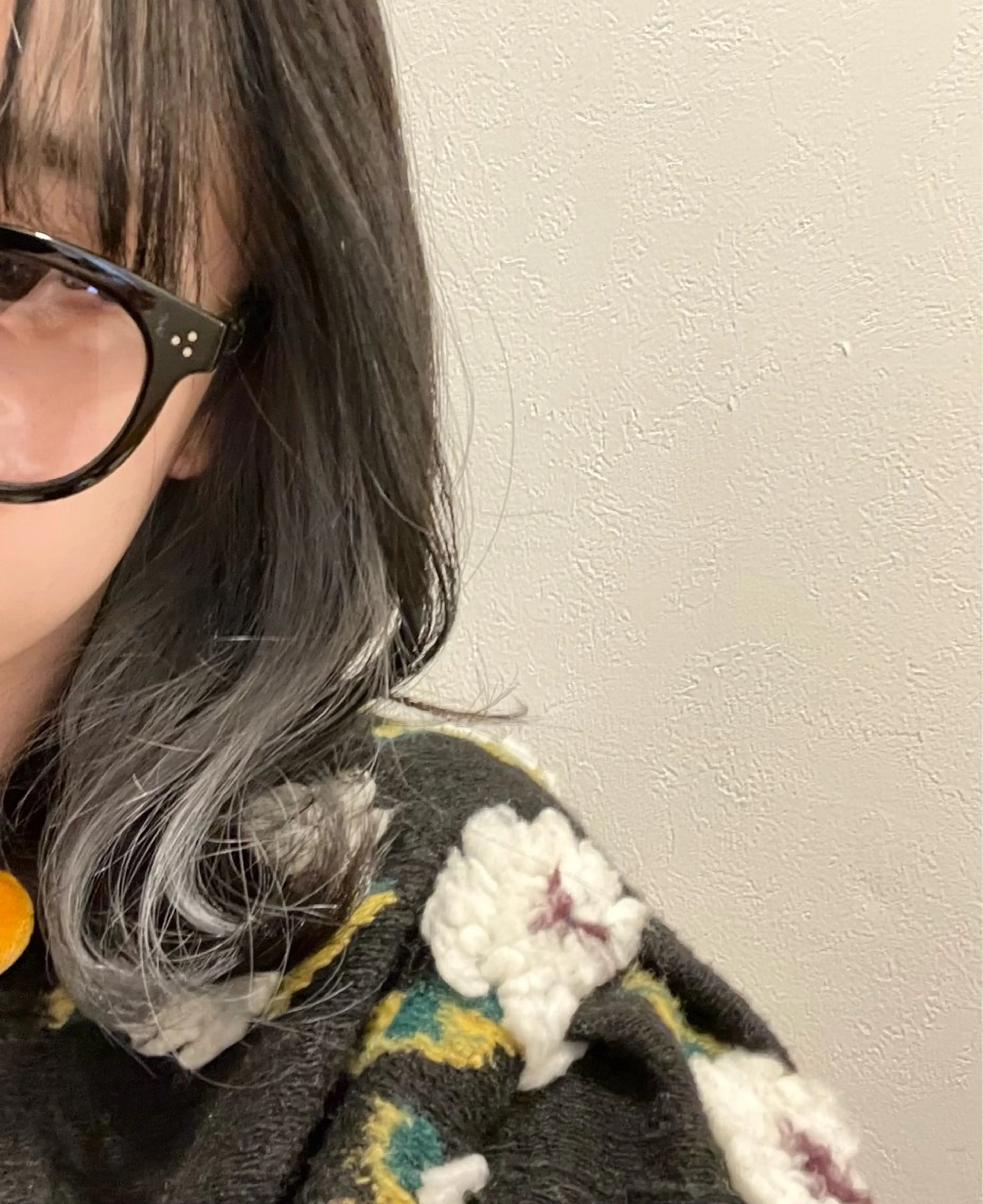 ミディアム カラー 韓国風🇰🇷レイヤ ーKEI🇰🇷のヘアスタイル