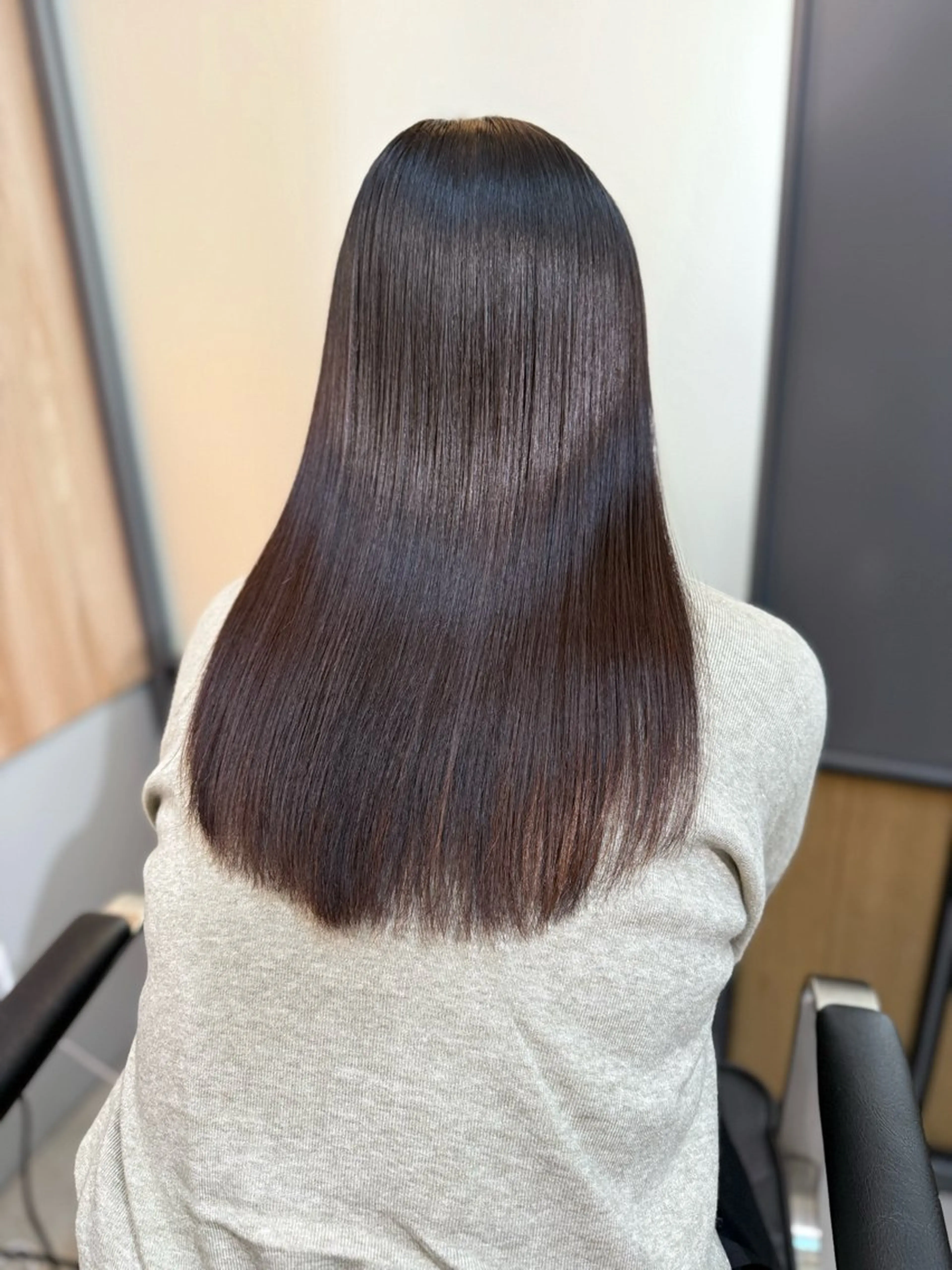 セミロング カラー 透明感カラー 髪質改善 ヘアカラー 神戸ボブ✂️ ioe三宮/田 伸佳のヘアスタイル