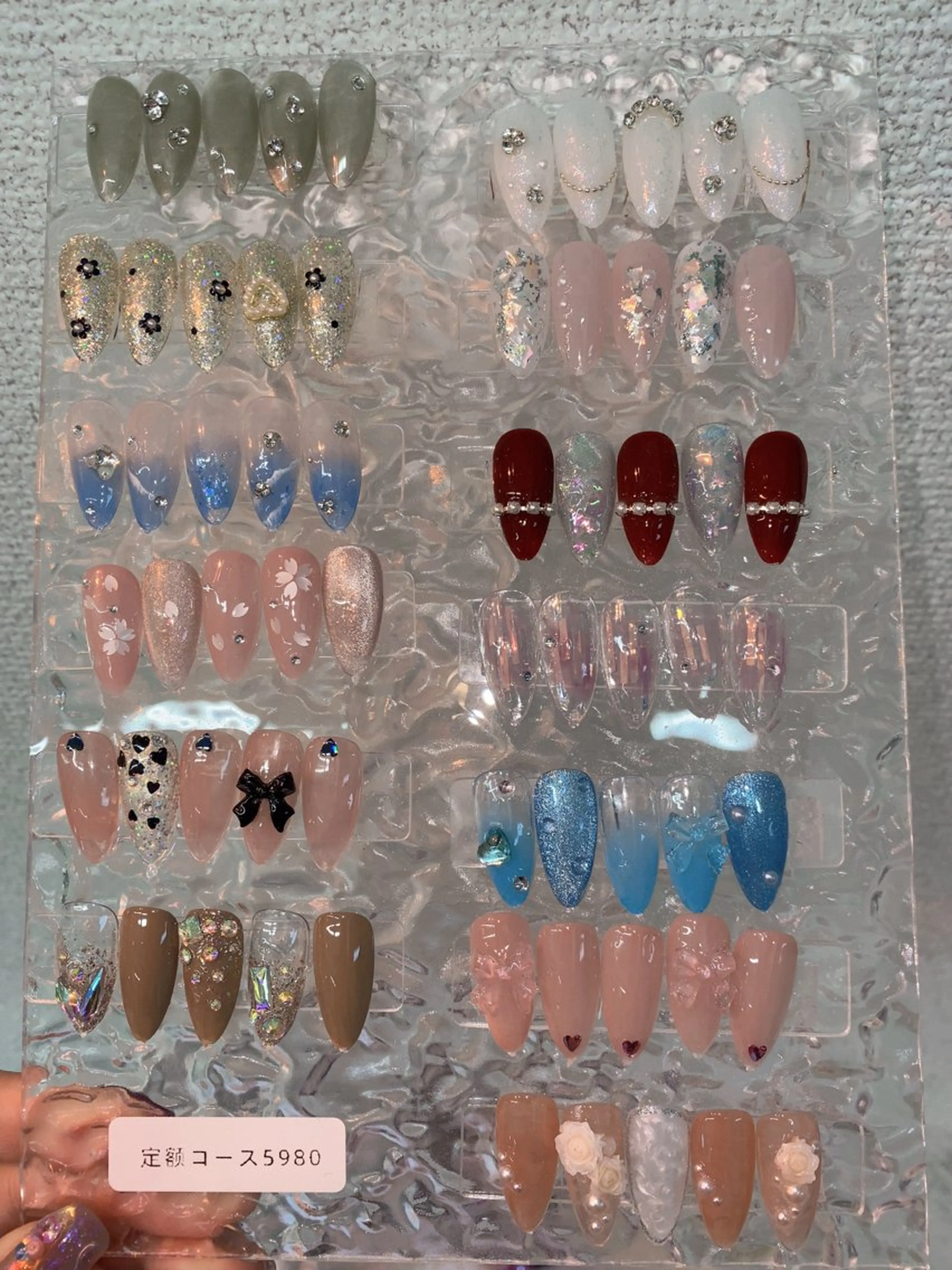 ネイル ハンドネイル Glow Nail スカルプ専門店のネイルデザイン